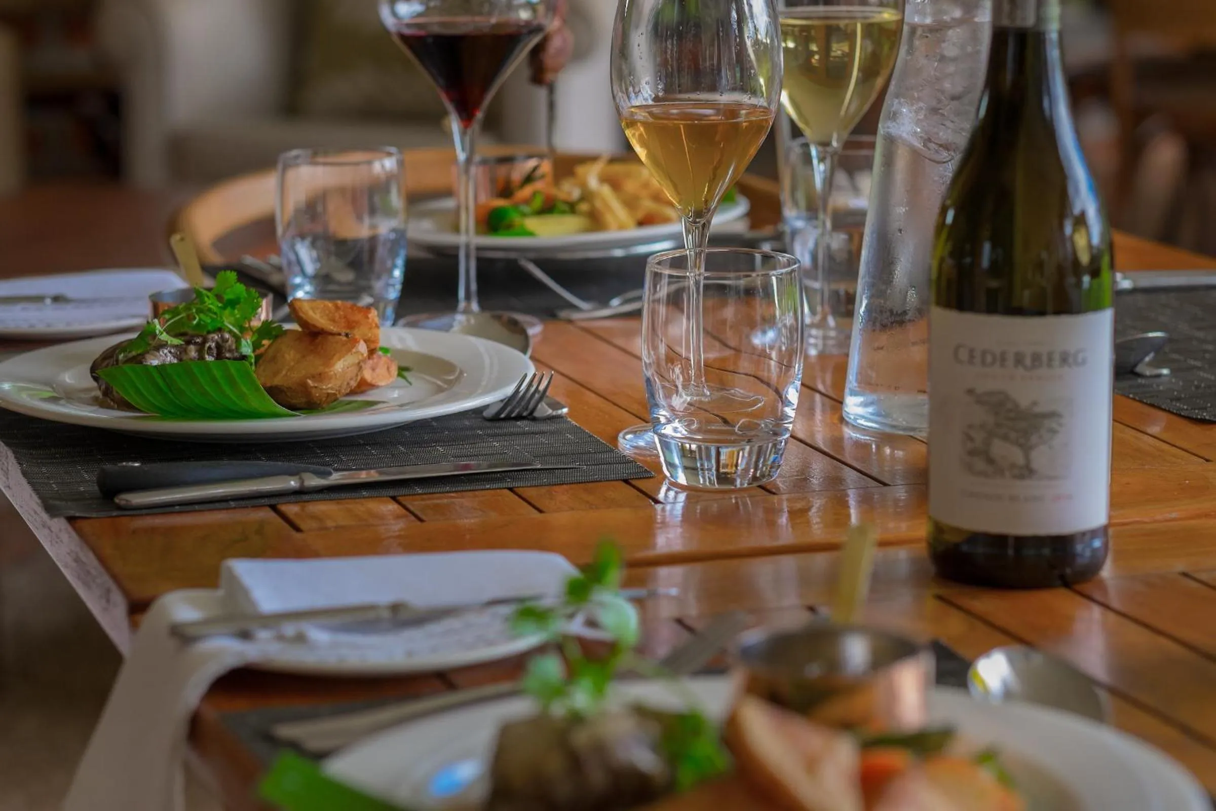 Food and drinks in Lilayi Lodge