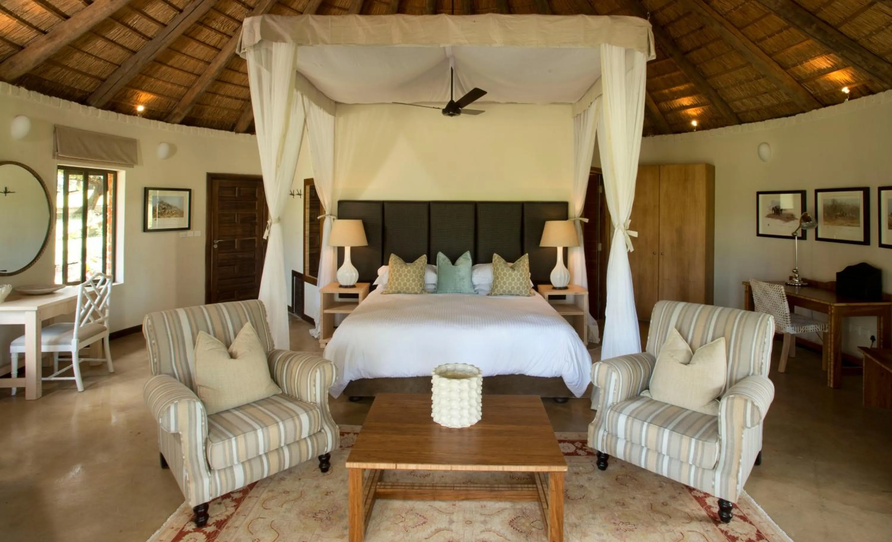 Bedroom, Bed in Lilayi Lodge