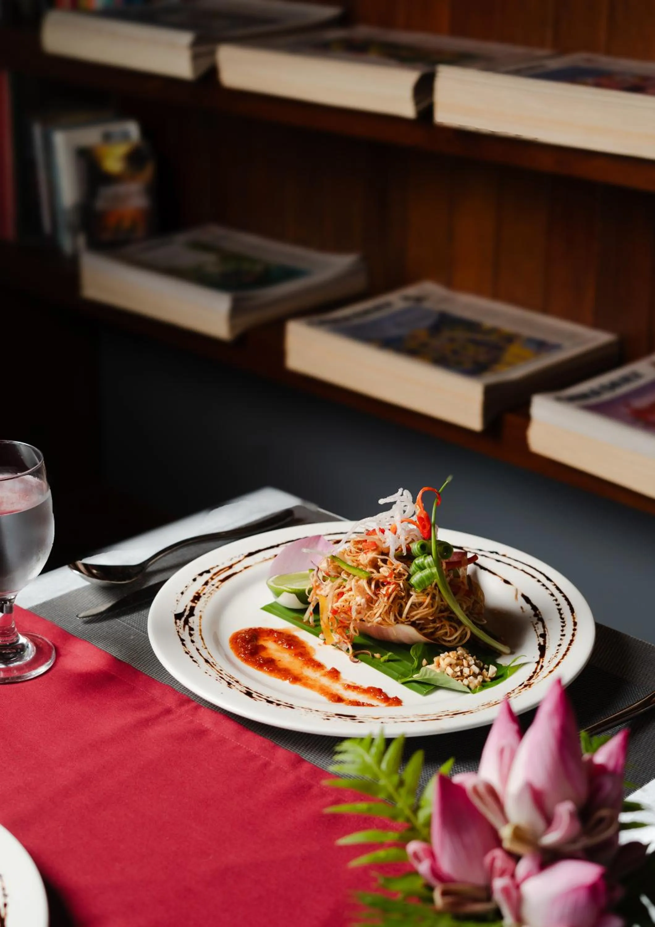 Restaurant/places to eat in Le Vert Angkor Hotel