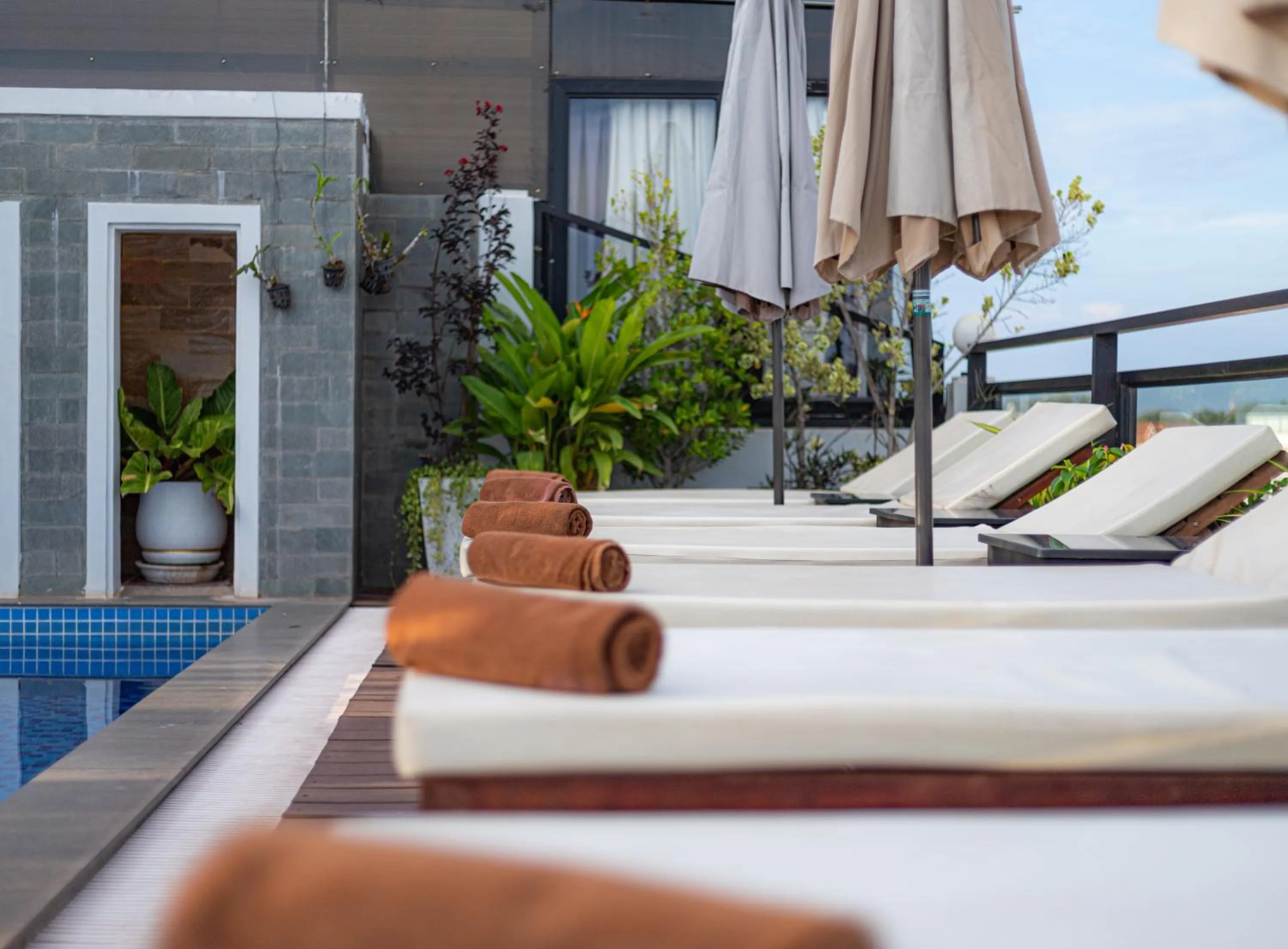 Swimming pool in Le Vert Angkor Hotel