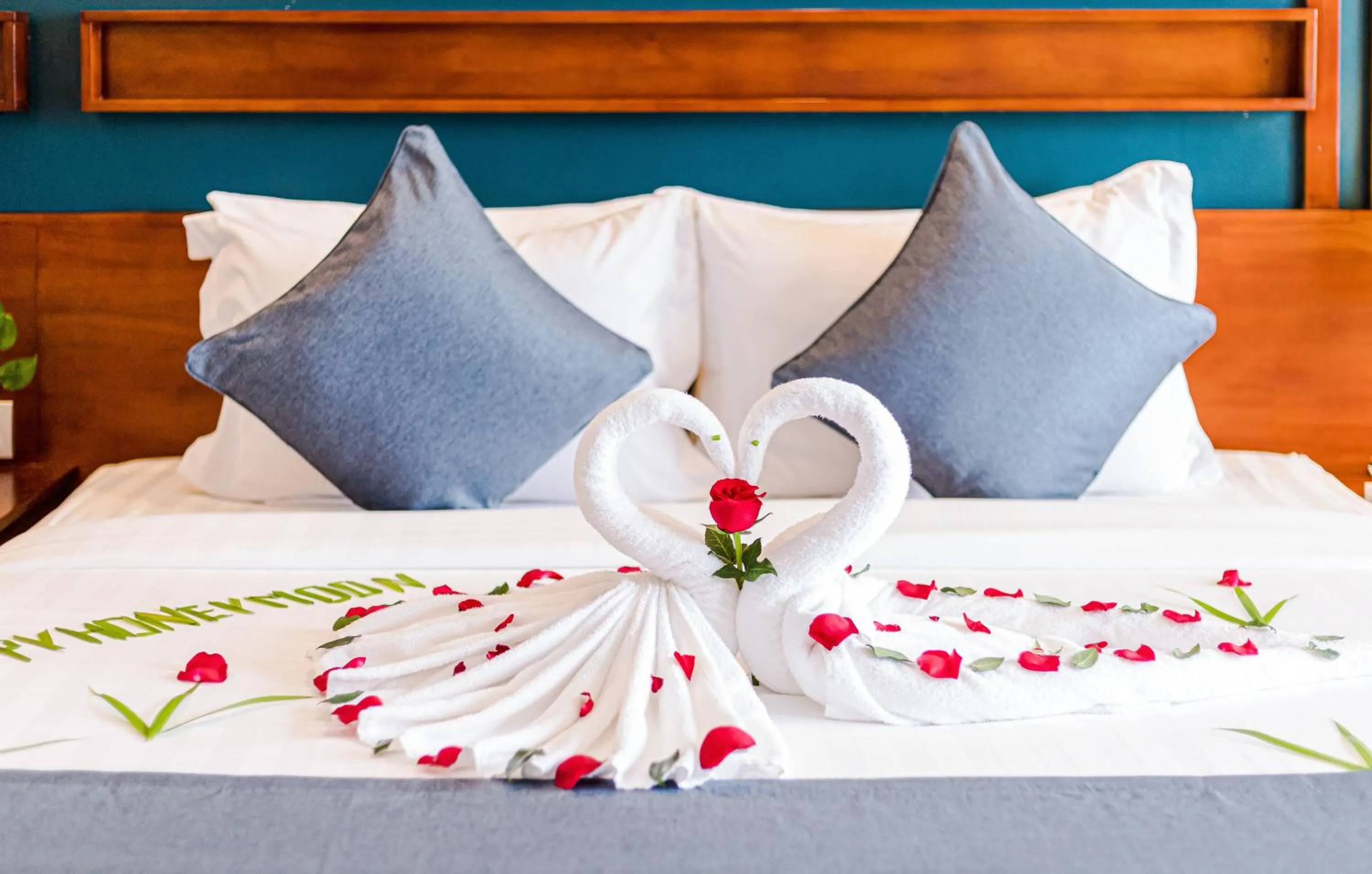 Bedroom, Bed in Le Vert Angkor Hotel