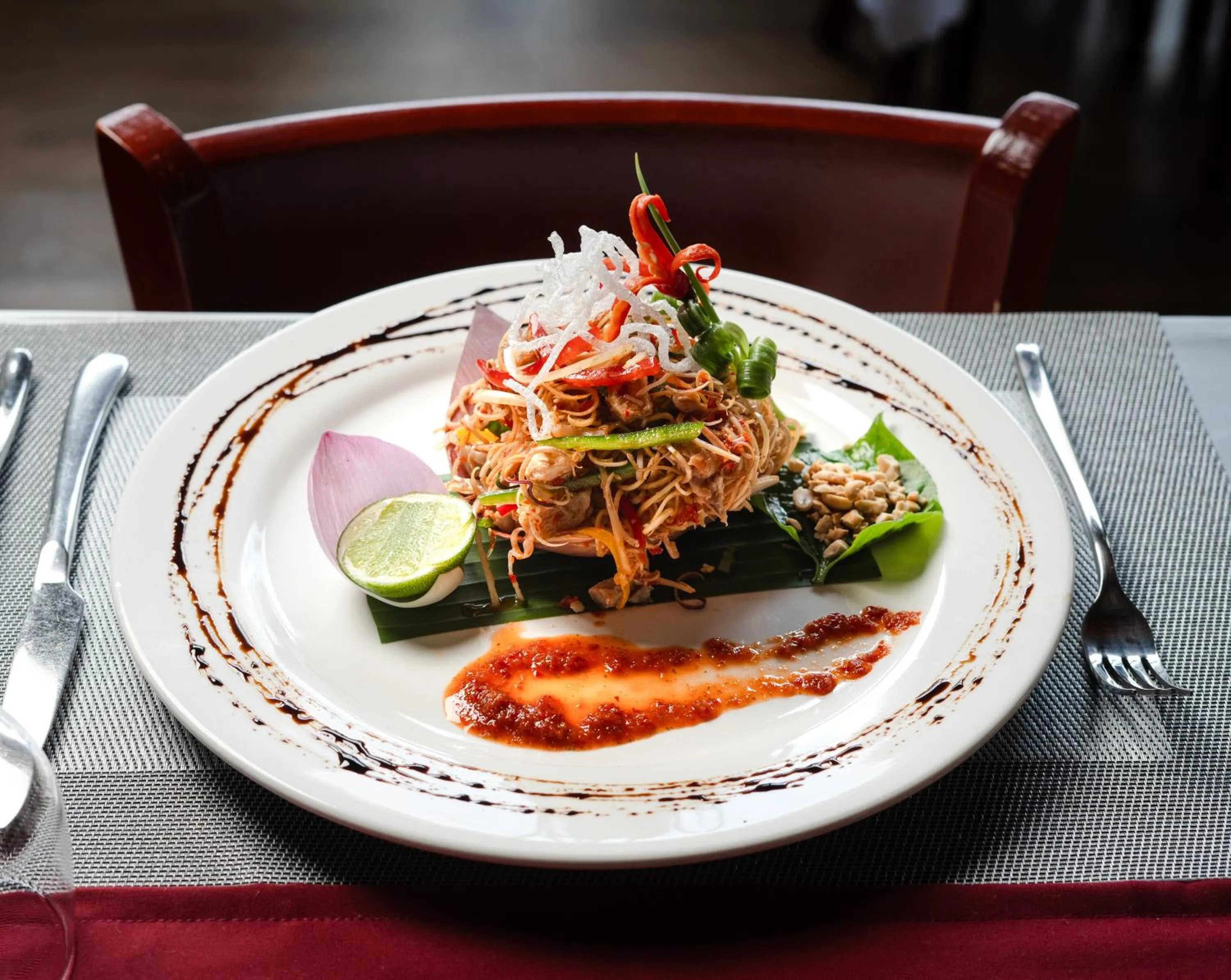 Restaurant/places to eat in Le Vert Angkor Hotel