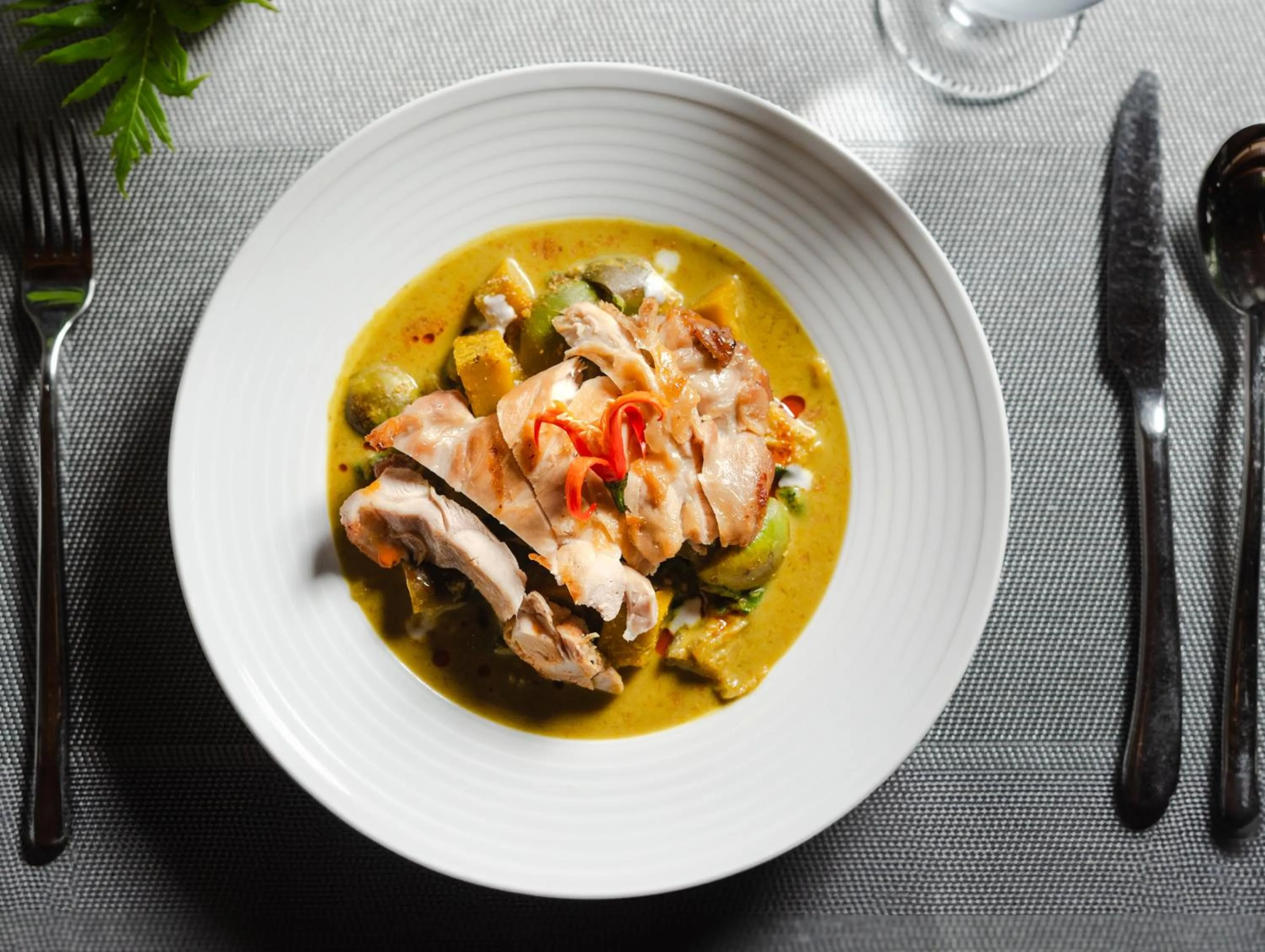 Restaurant/places to eat in Le Vert Angkor Hotel