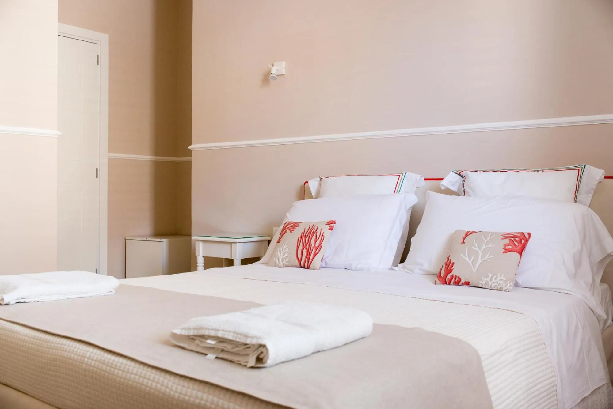 Photo of the whole room in B&B Gioia Resort