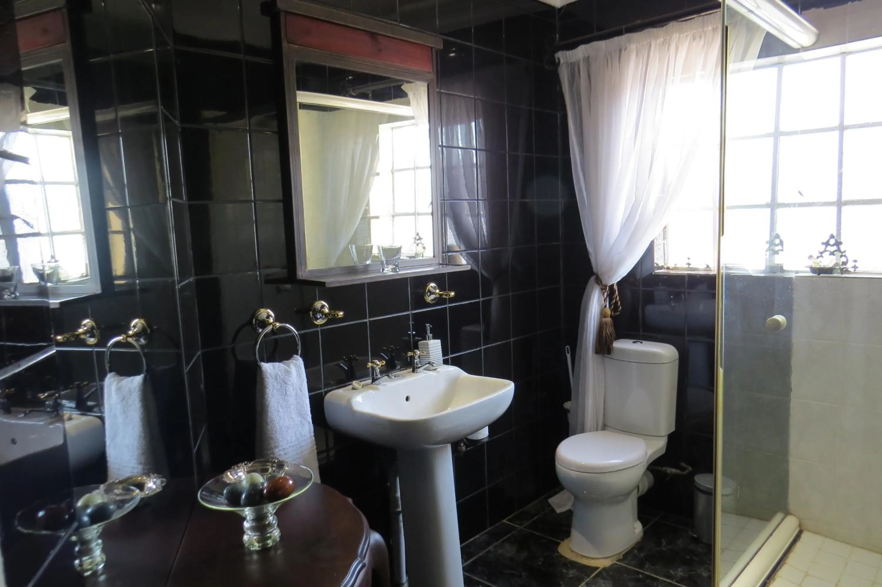 Bathroom in Marrakech Guest House