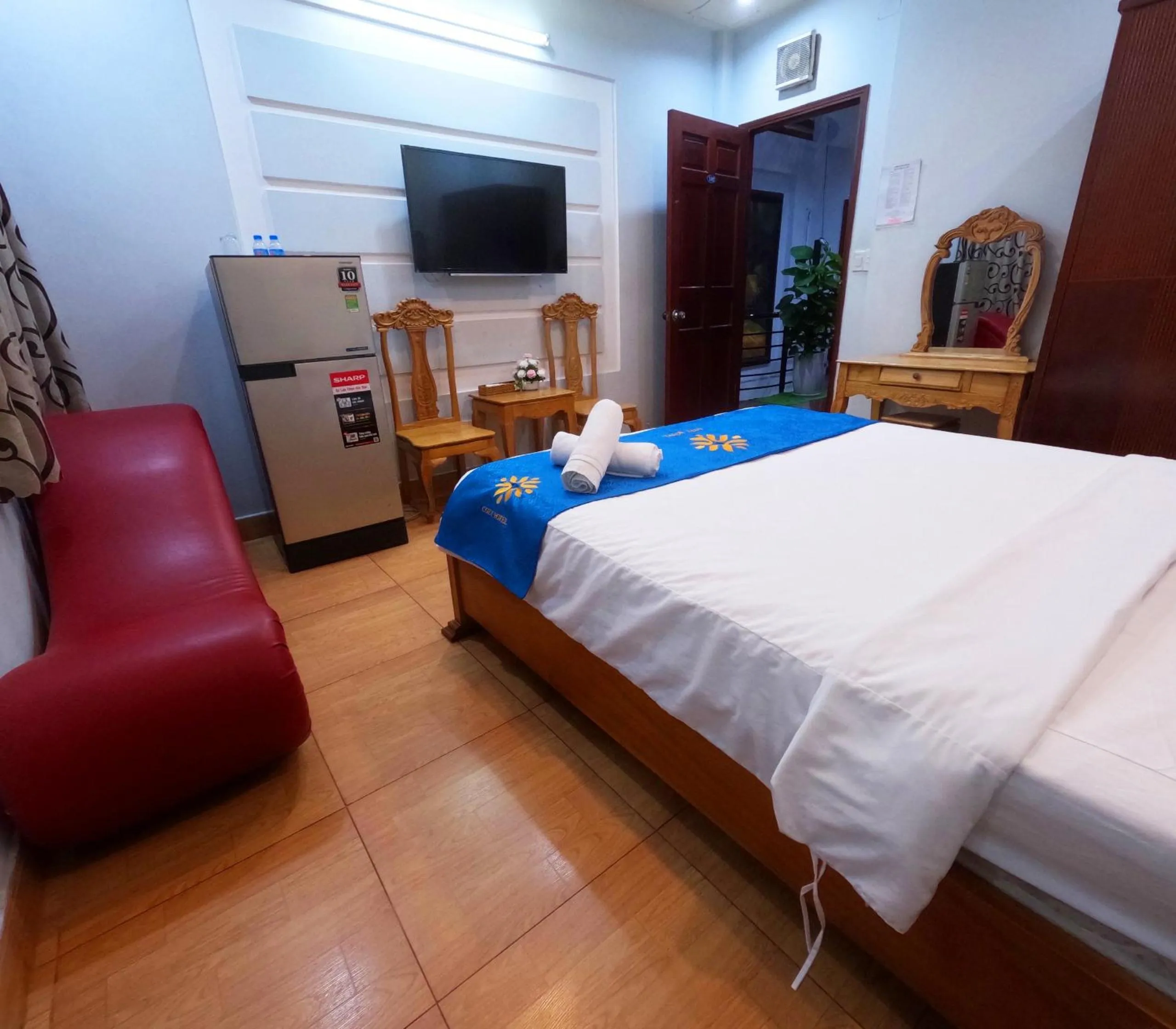 Bed in COZY Hotel HCM