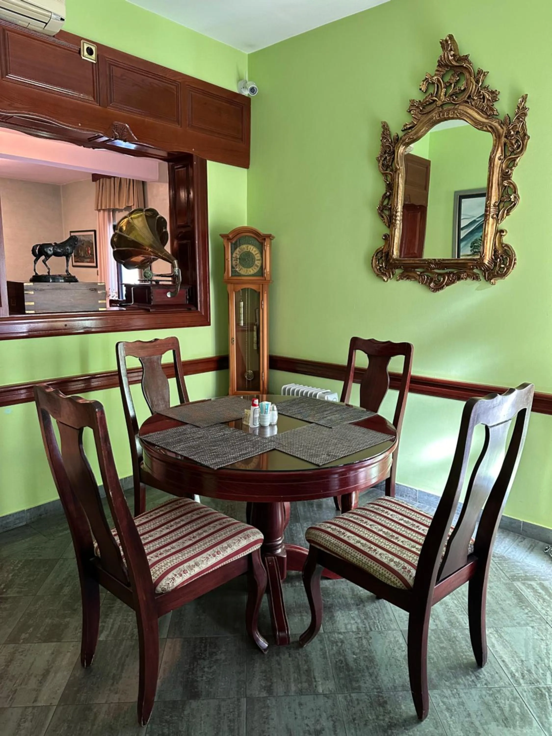 Seating area in Beatrix Lux Hotel