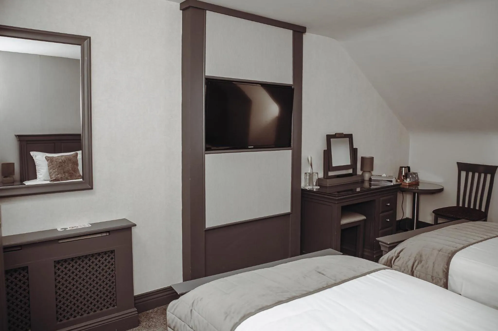 Bedroom, Bed in Muskerry Arms Bar and B&B