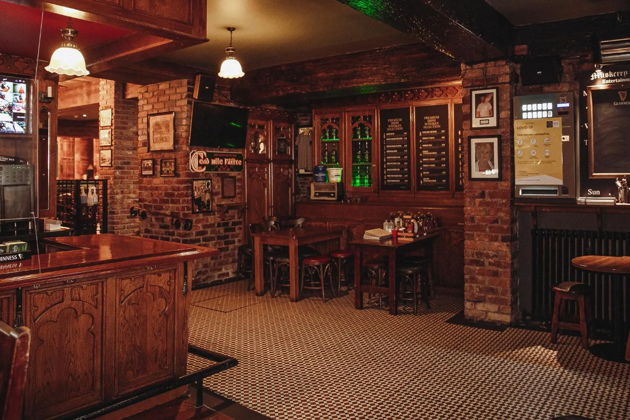 Property building in Muskerry Arms Bar and B&B