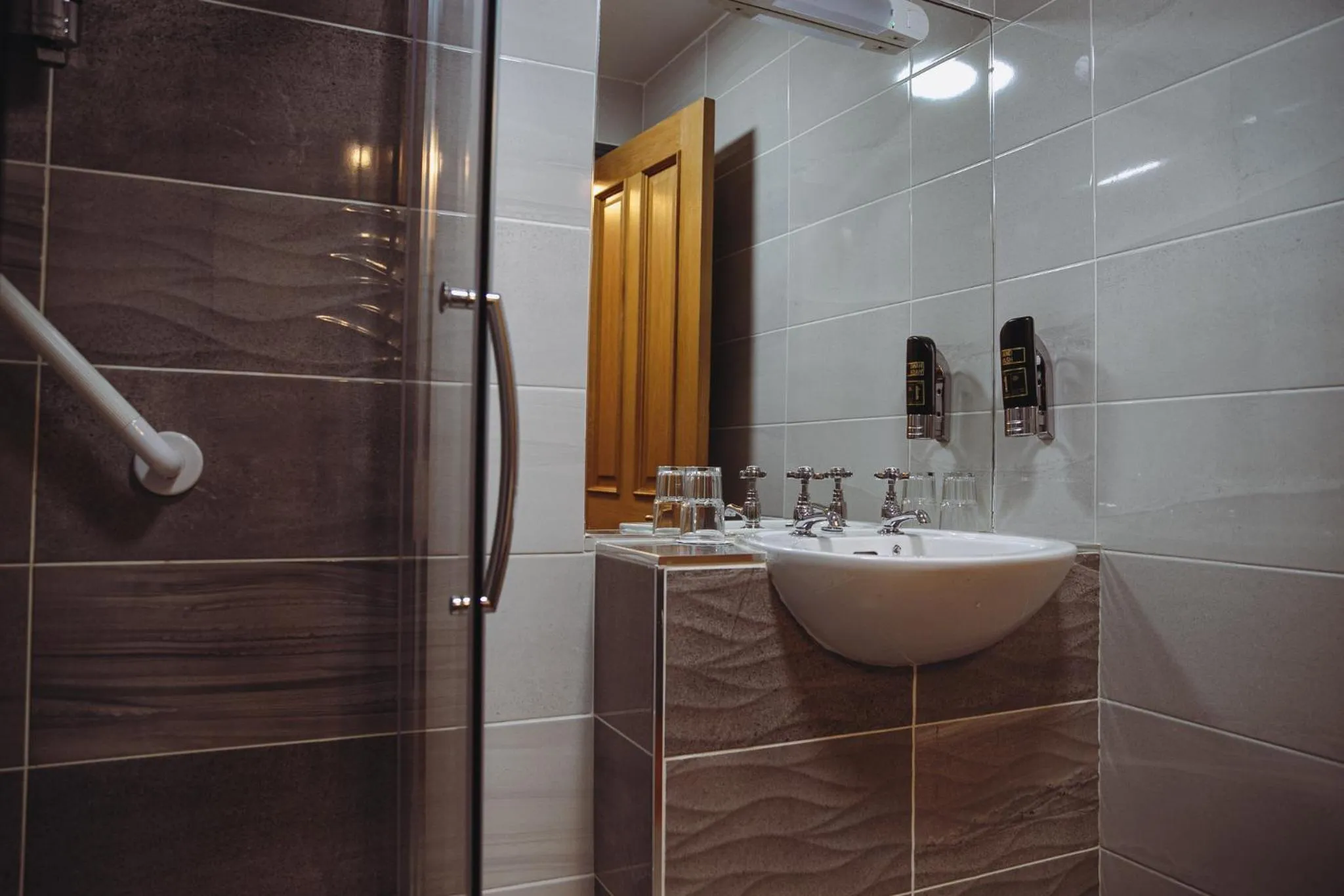 Bedroom in Muskerry Arms Bar and B&B