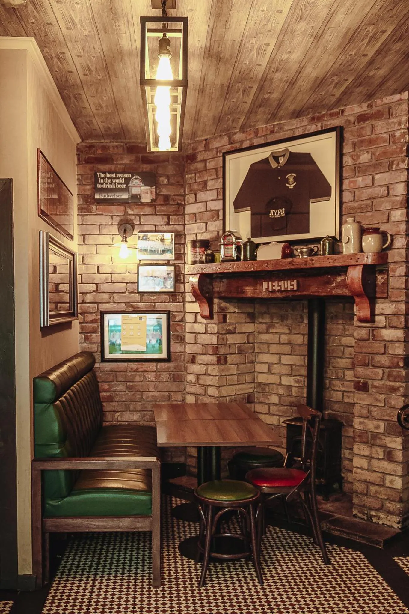 Property building in Muskerry Arms Bar and B&B