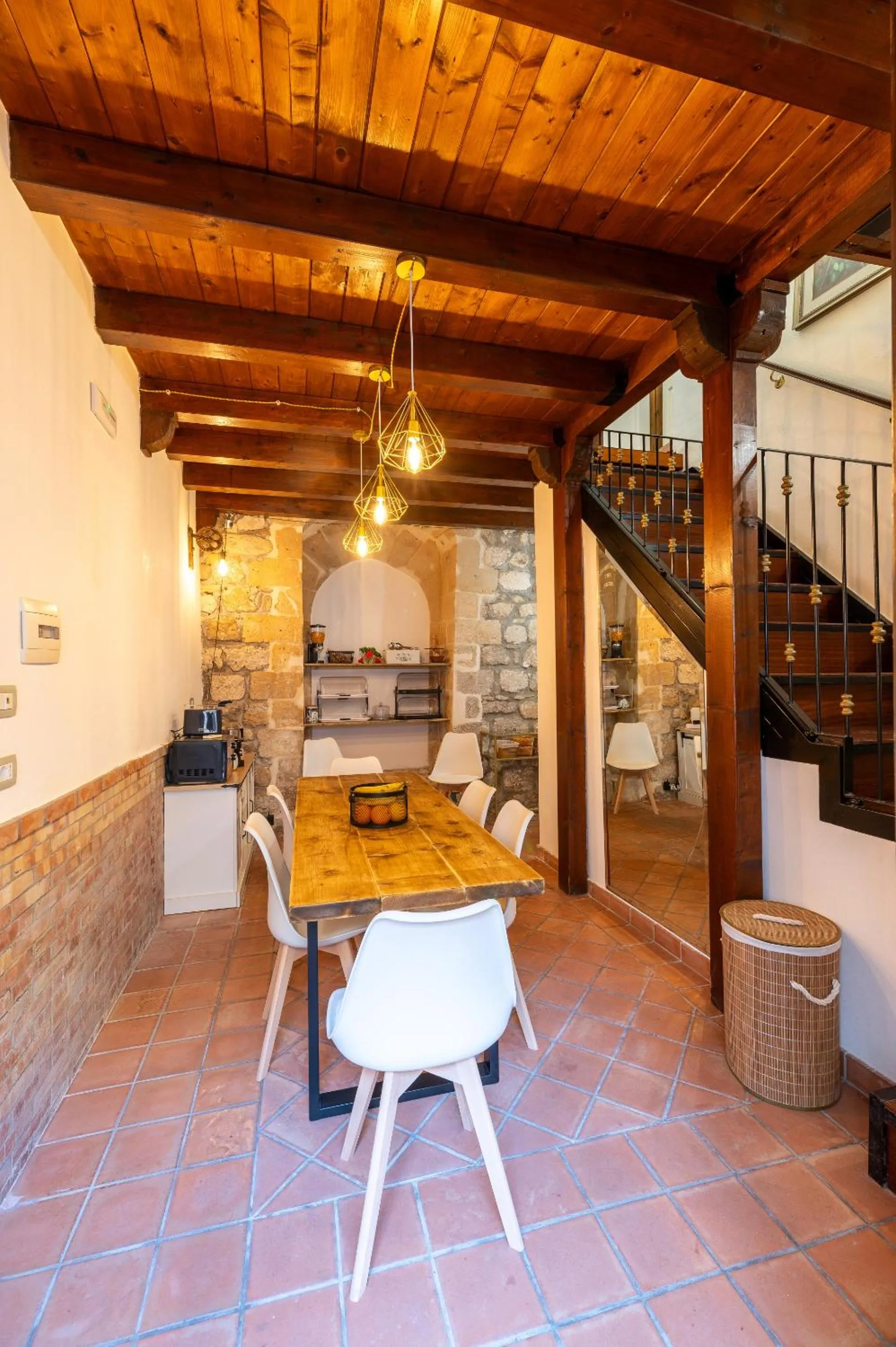 Dining area in Elsa d'Ortigia - I TRE ARCHI