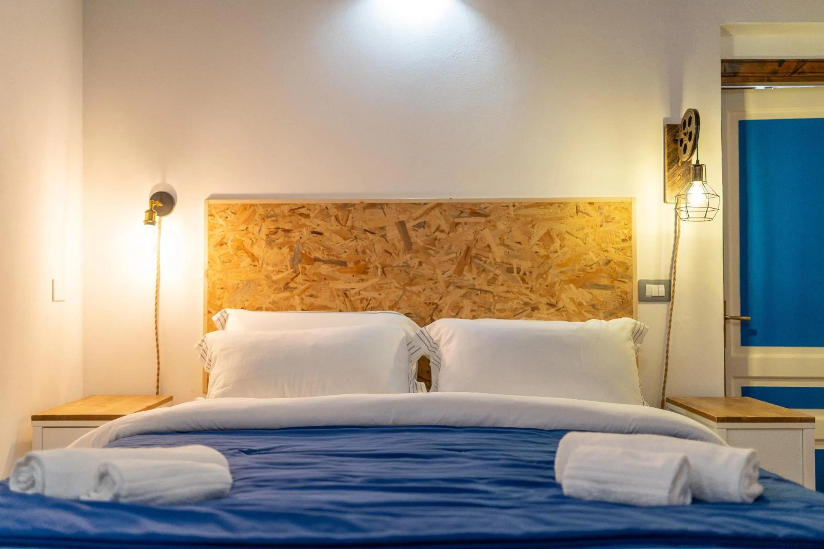 Bedroom, Bed in Elsa d'Ortigia - I TRE ARCHI