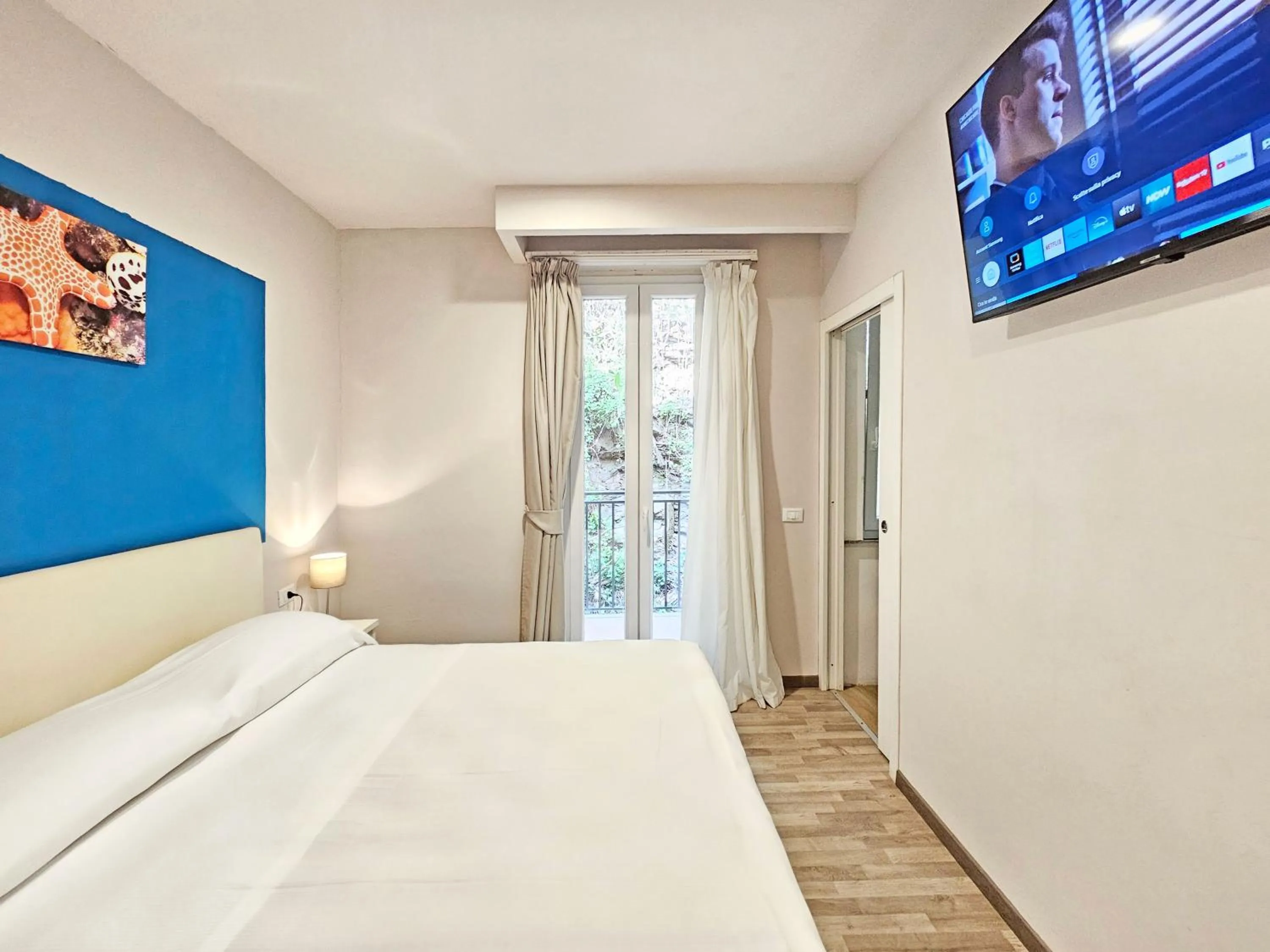 TV and multimedia, Bed in Hotel l'Approdo