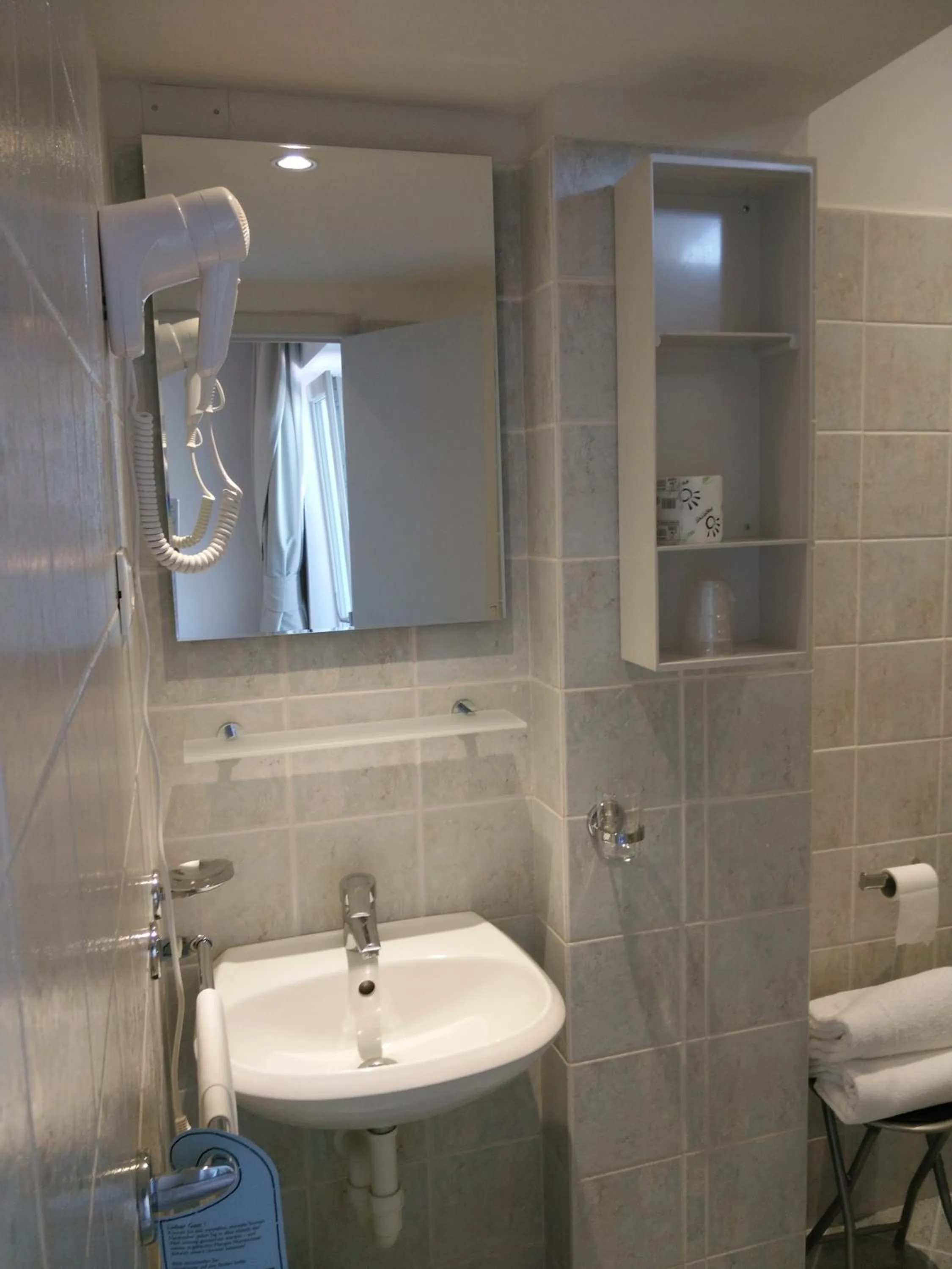 Bathroom in Hotel l'Approdo