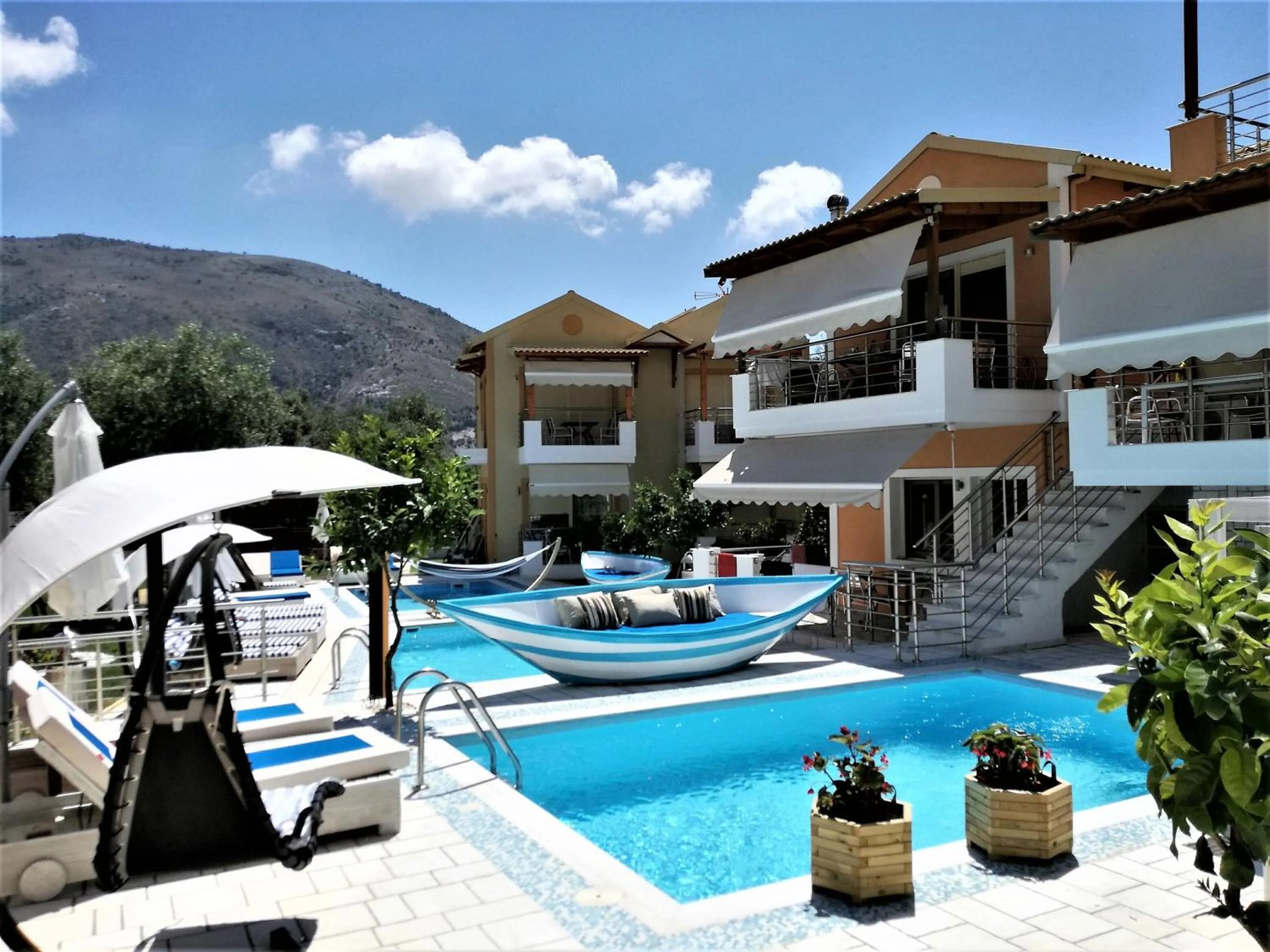 Garden in All Saints Villas