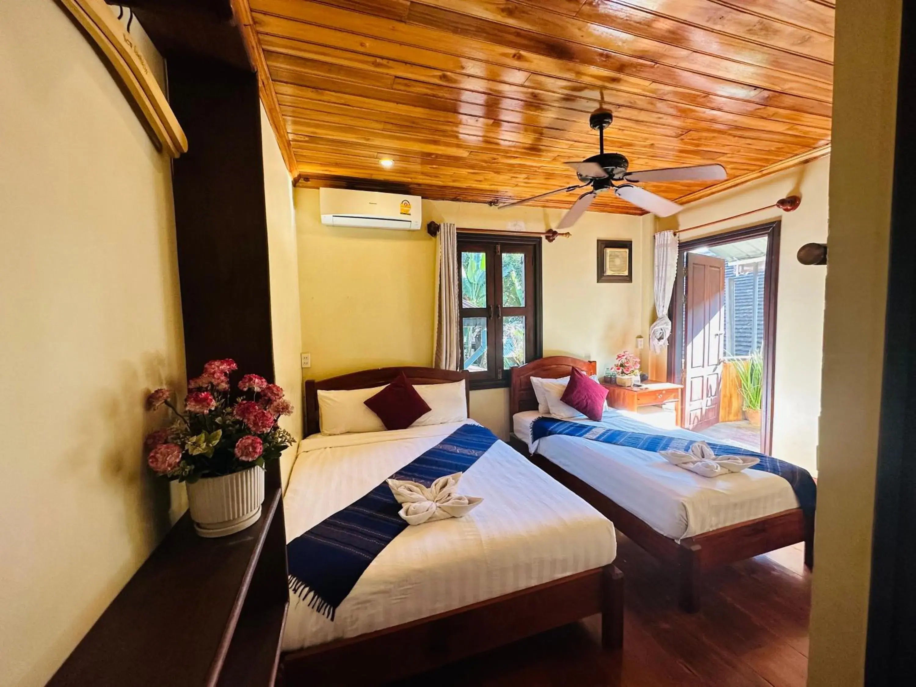 Triple Room with Balcony in Anisa Mekong Riverside Villa Triple Room with Balcony in Anisa Mekong Riverside Villa