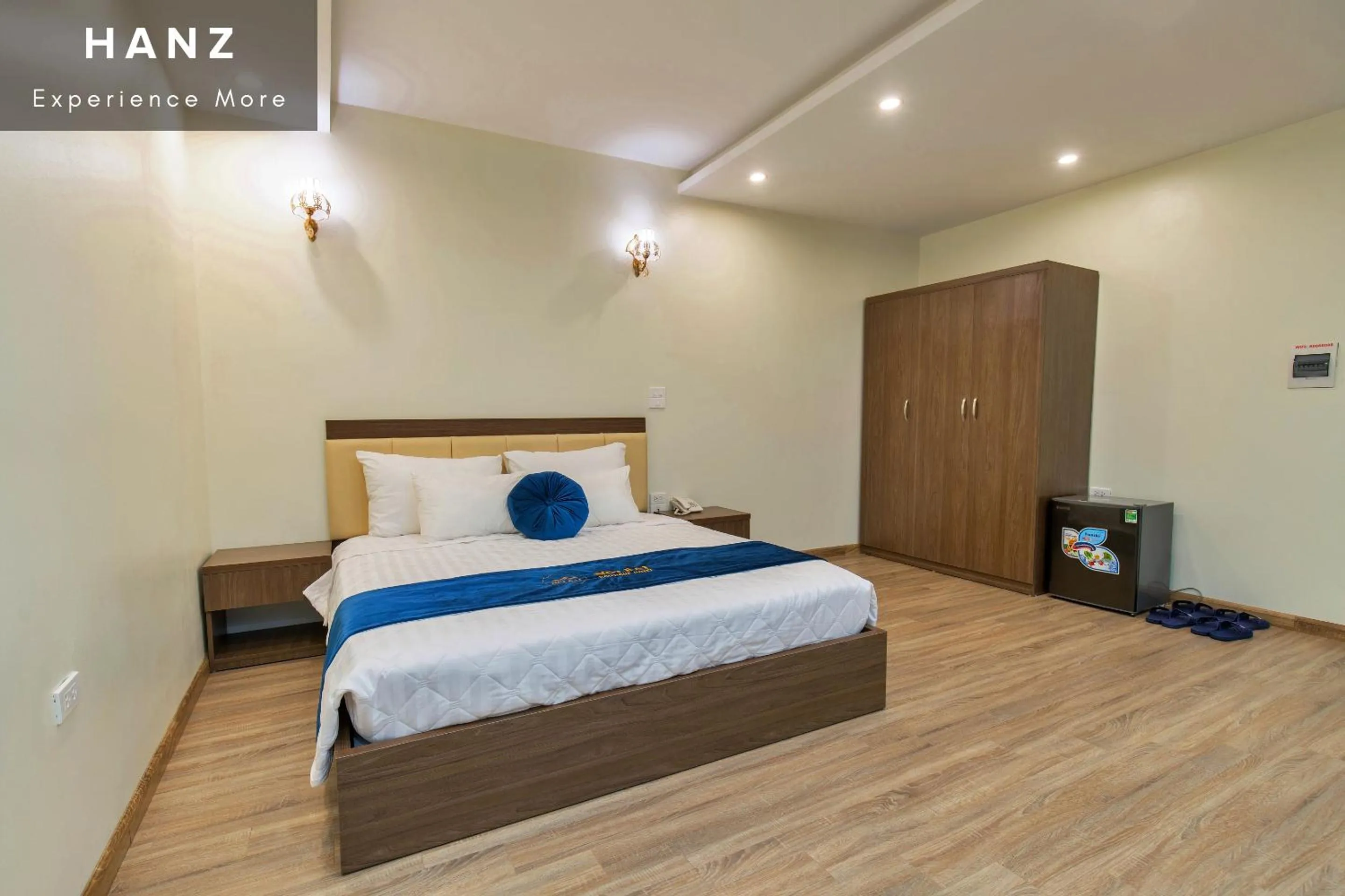 Bed in HANZ Noi Bai Airport Hotel