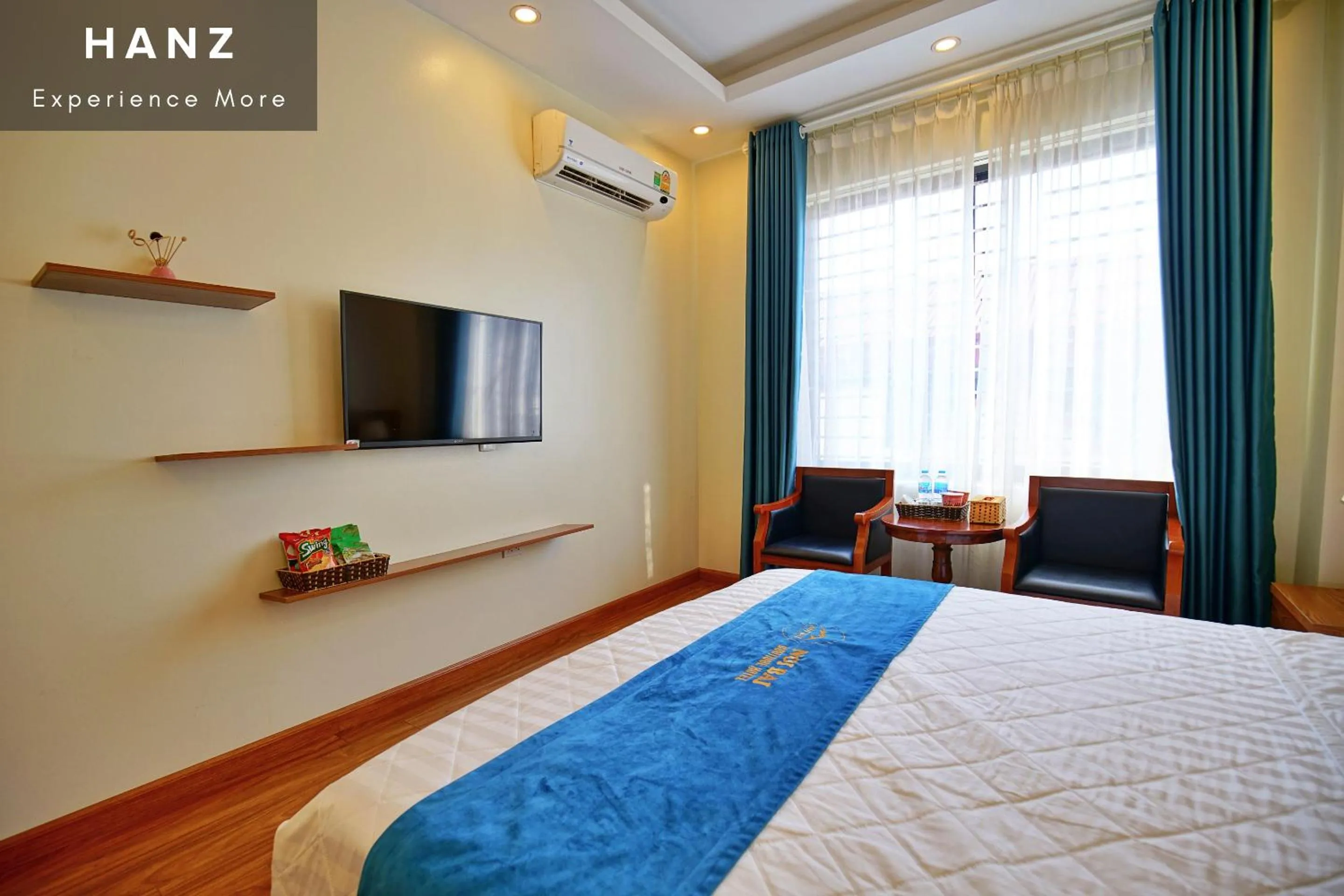 Bed in HANZ Noi Bai Airport Hotel