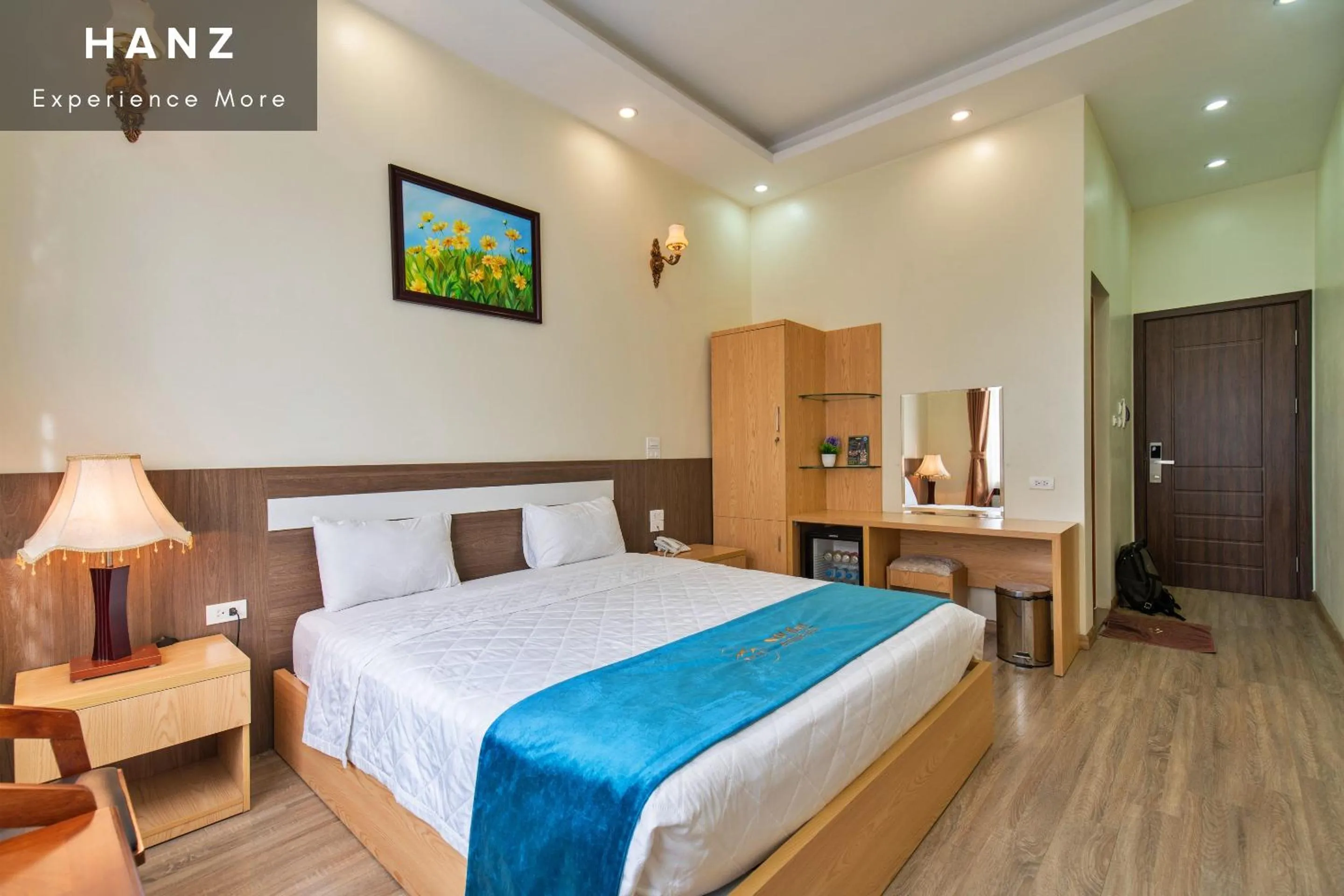 Bed in HANZ Noi Bai Airport Hotel