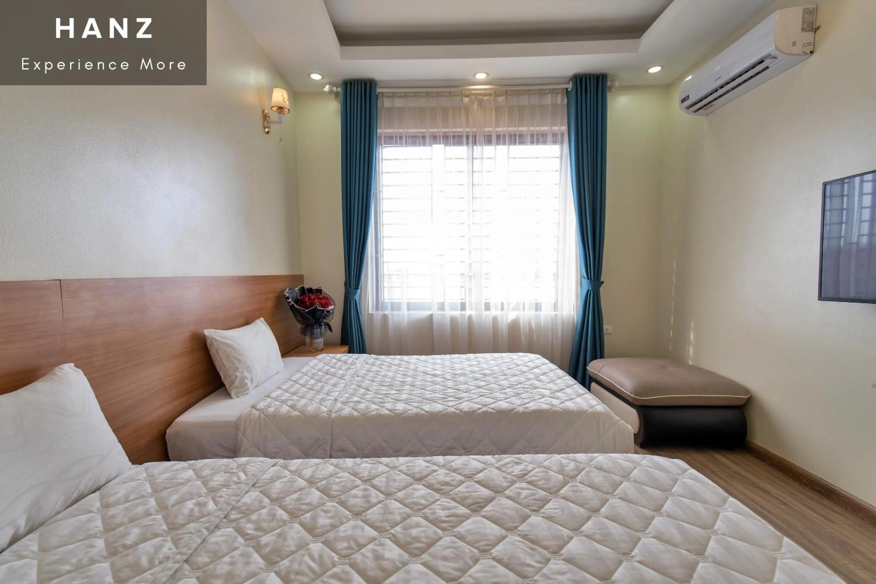 Bed in HANZ Noi Bai Airport Hotel