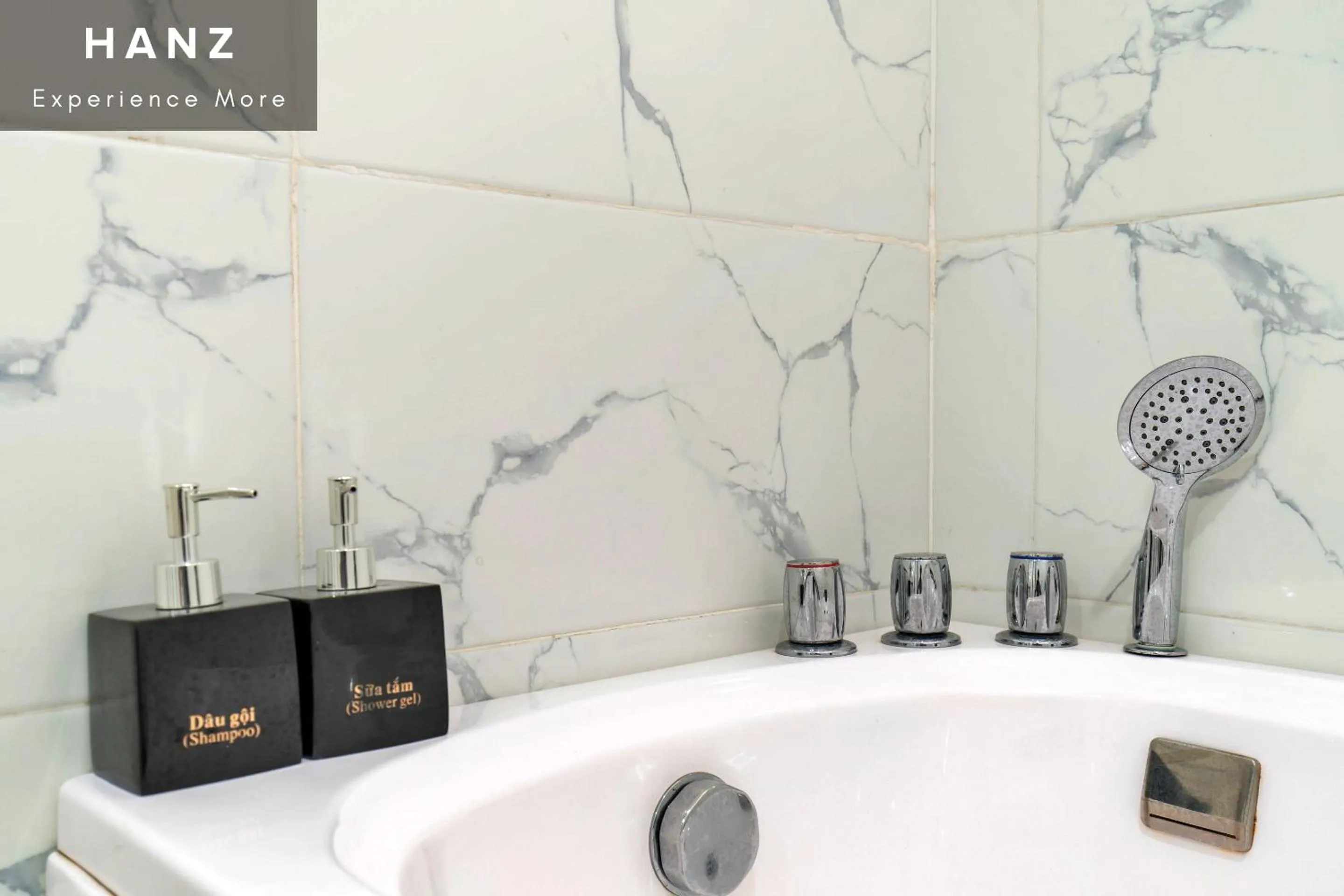 HANZ Noi Bai Airport Hotel