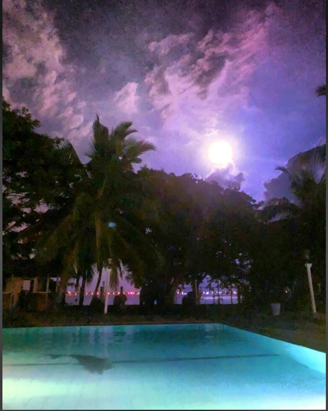 Hotel Lagoon Paradise