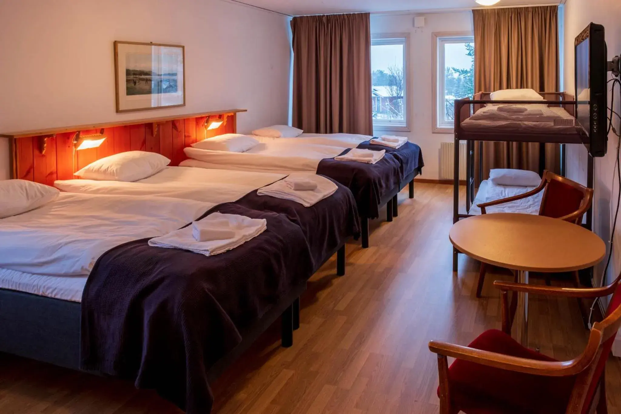 Family Room with Shared Bathroom - single occupancy in Norrfällsviken Rum & Kök Family Room with Shared Bathroom - single occupancy in Norrfällsviken Rum & Kök