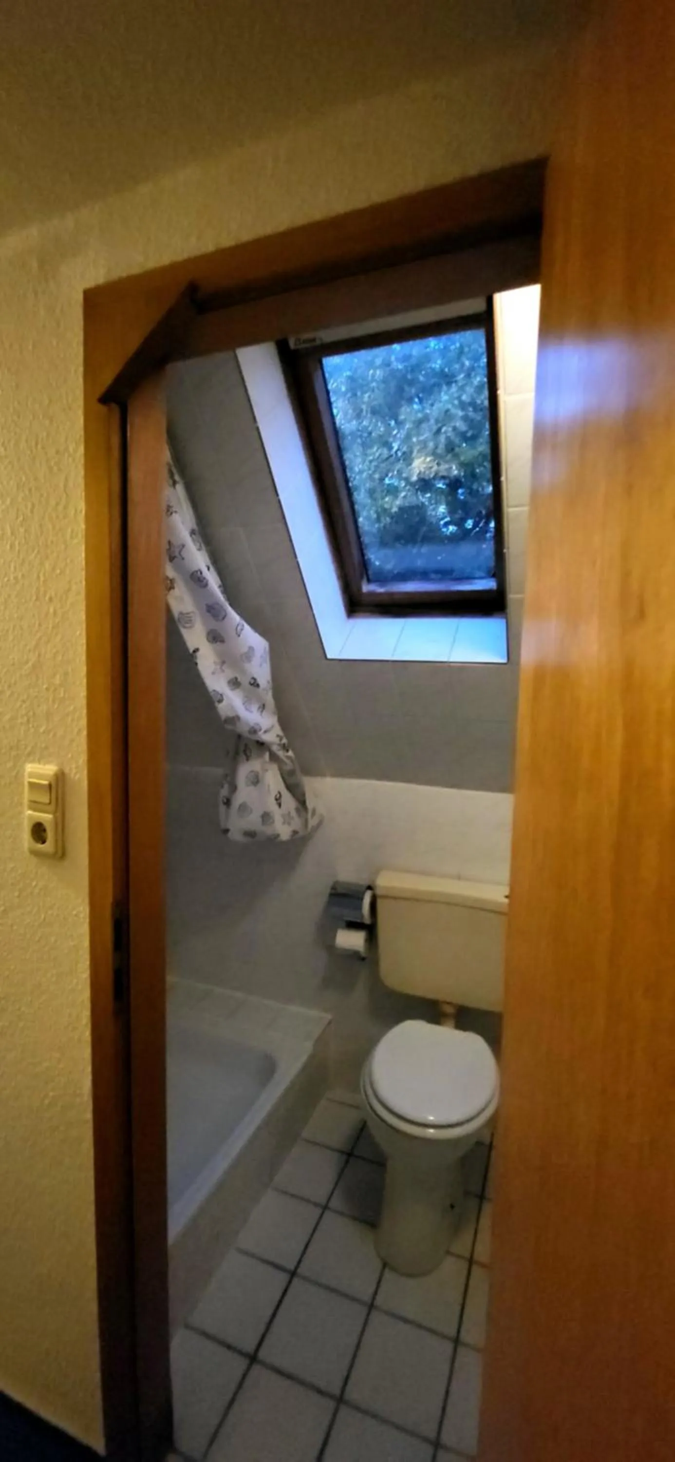 Toilet in Hotel 9-enhof