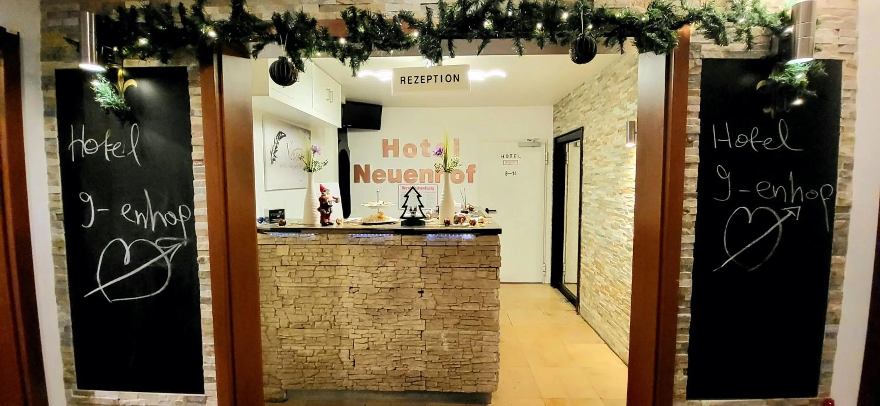 Lobby or reception in Hotel 9-enhof