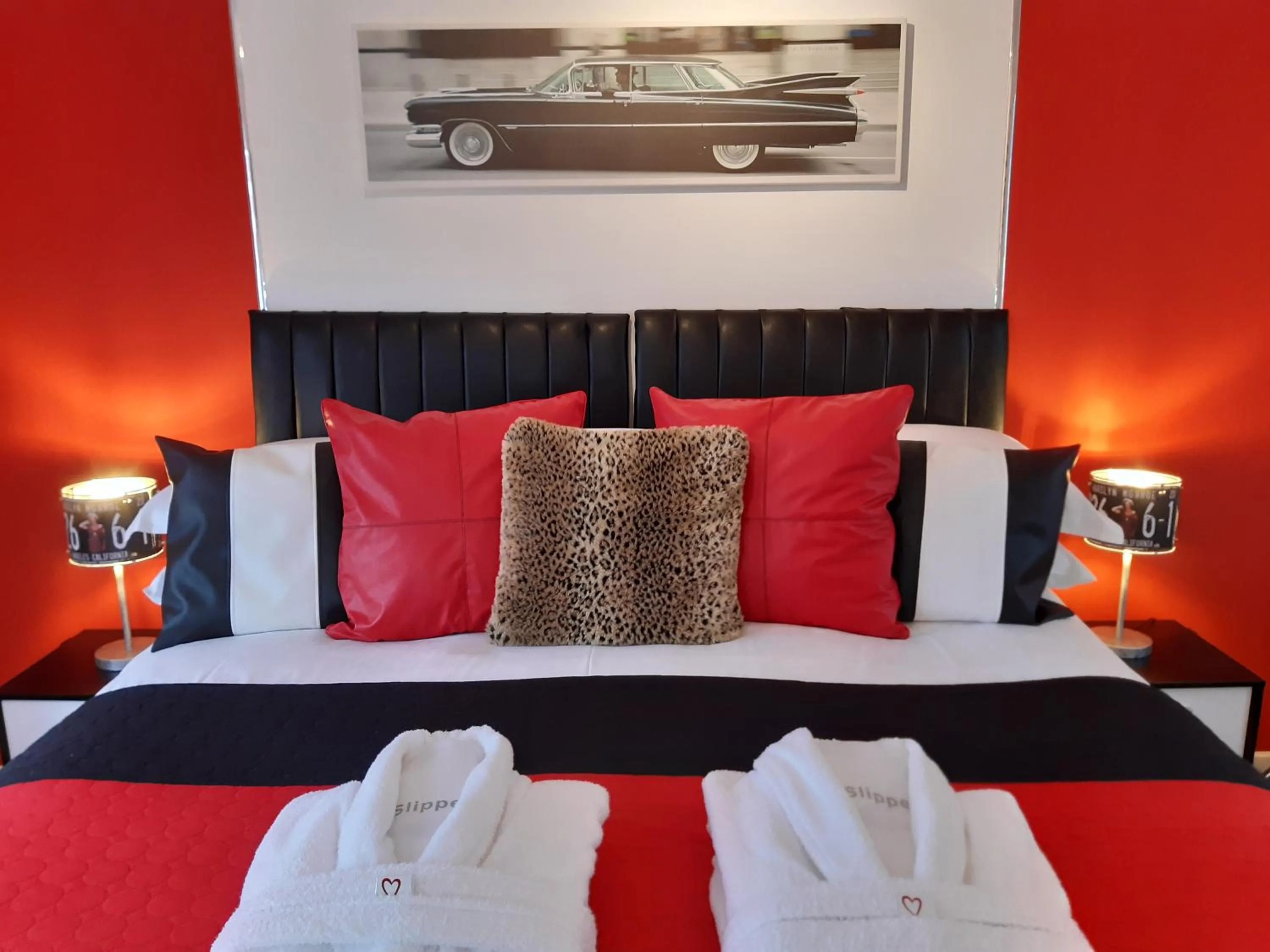 Bedroom, Bed in Cadillac Kustomz Guest House