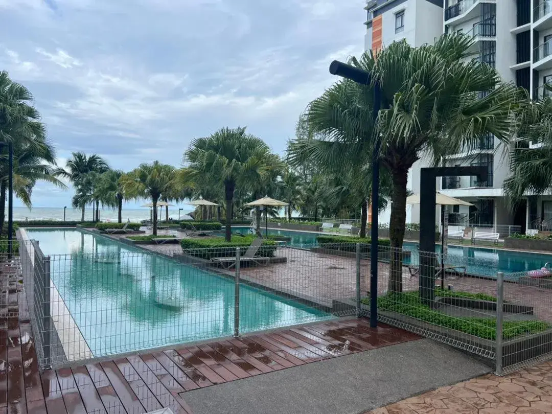 Timurbay Seafront byRomeoMike Timurbay Seafront byRomeoMike