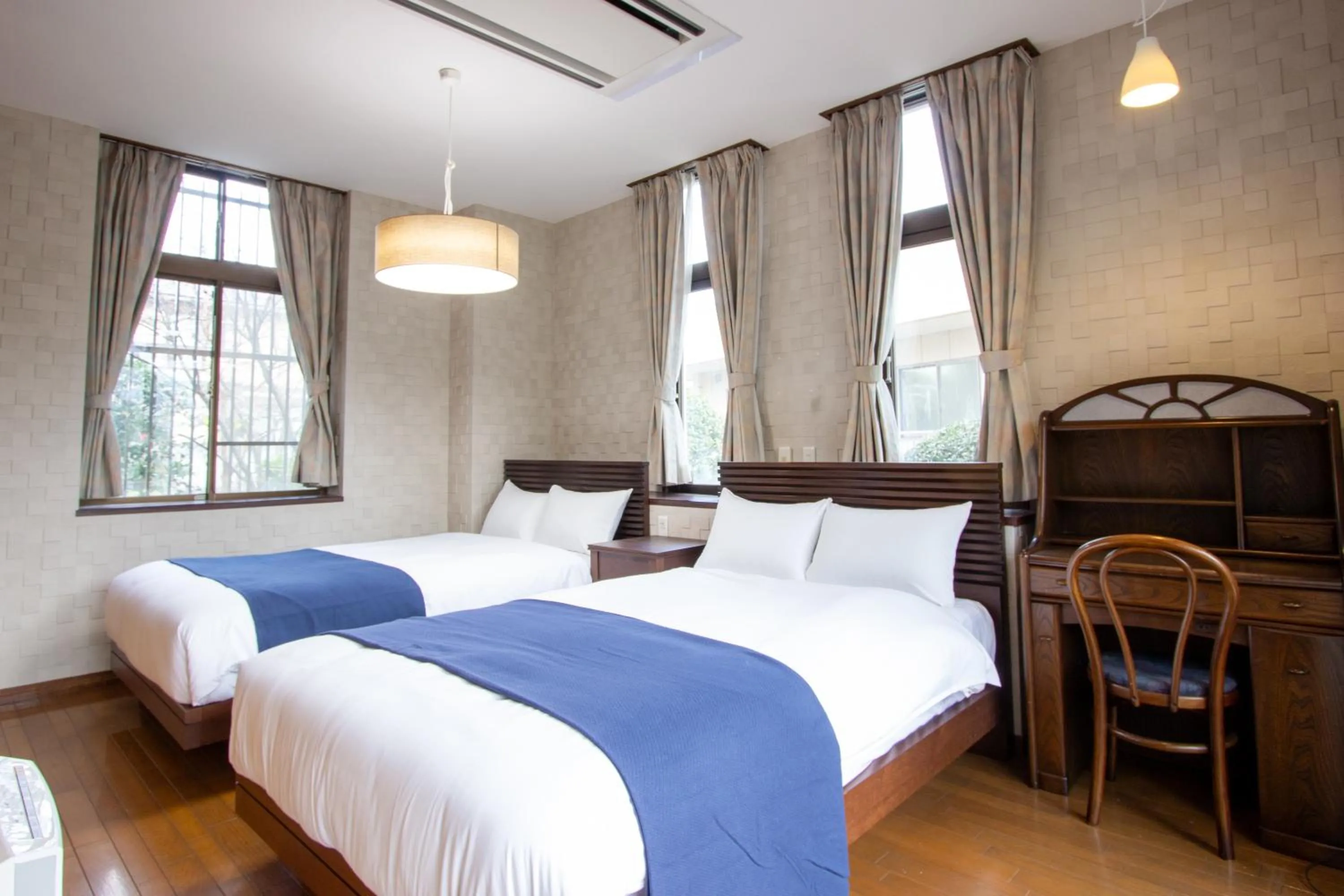 Bedroom, Bed in HOTEL DO-YA BEPPU Hanare