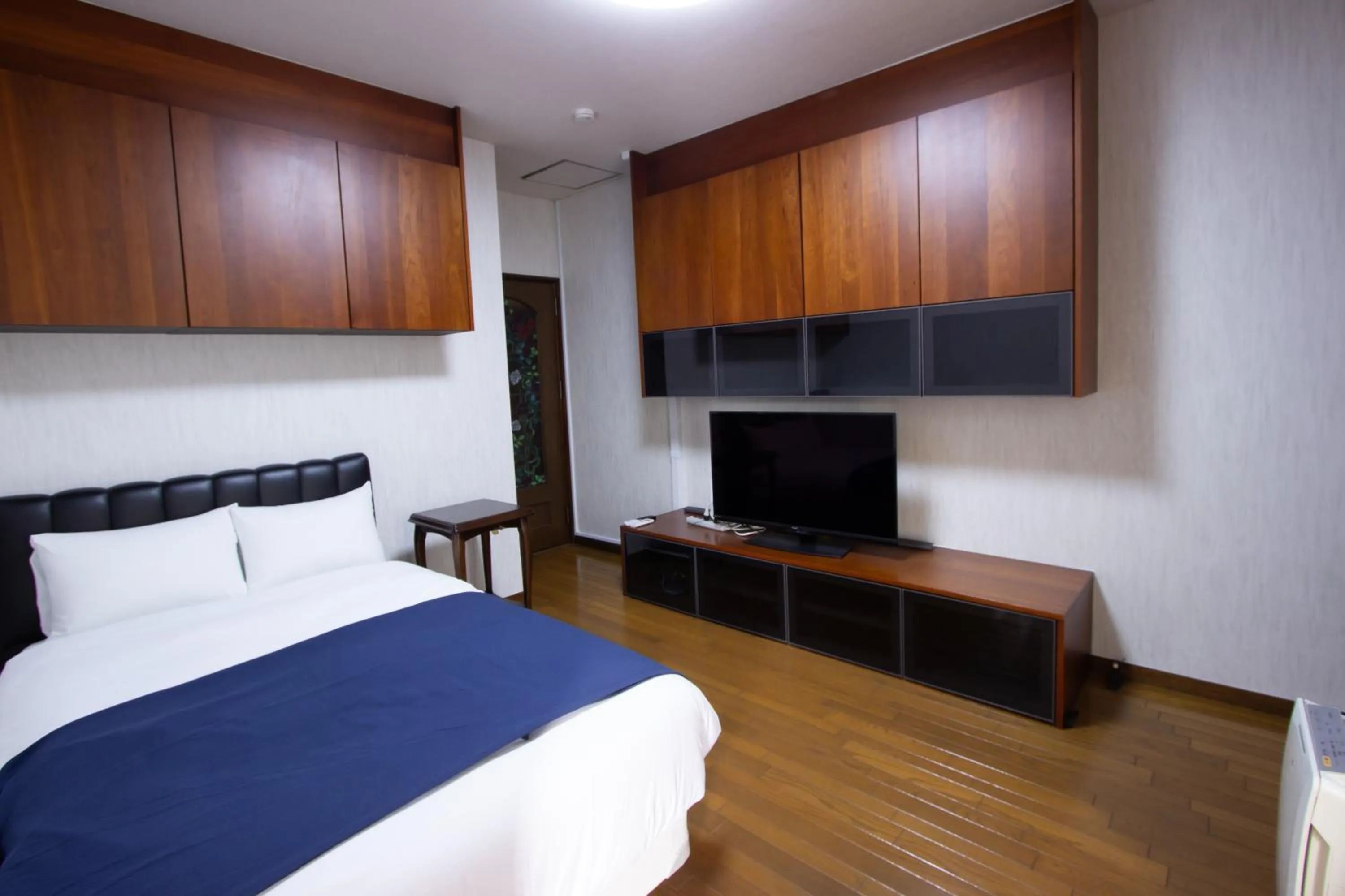 Bedroom, Bed in HOTEL DO-YA BEPPU Hanare