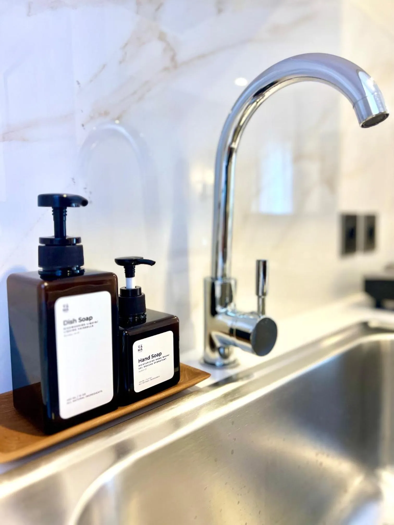 Kitchen or kitchenette in Charlie Guest House