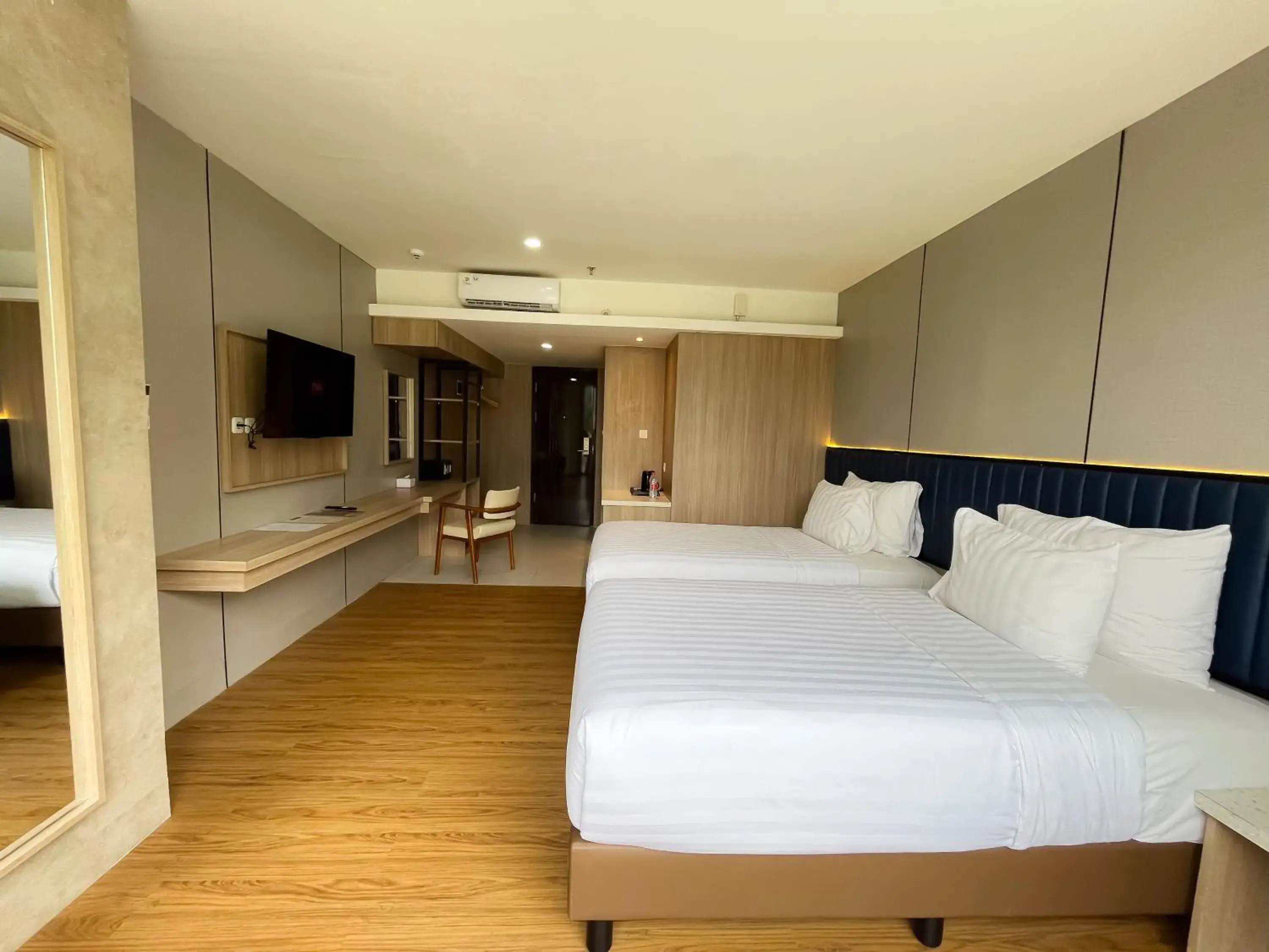 Twin Room with Mountain View in Gulala Azana Hotel & Resort Guci Tegal Twin Room with Mountain View in Gulala Azana Hotel & Resort Guci Tegal