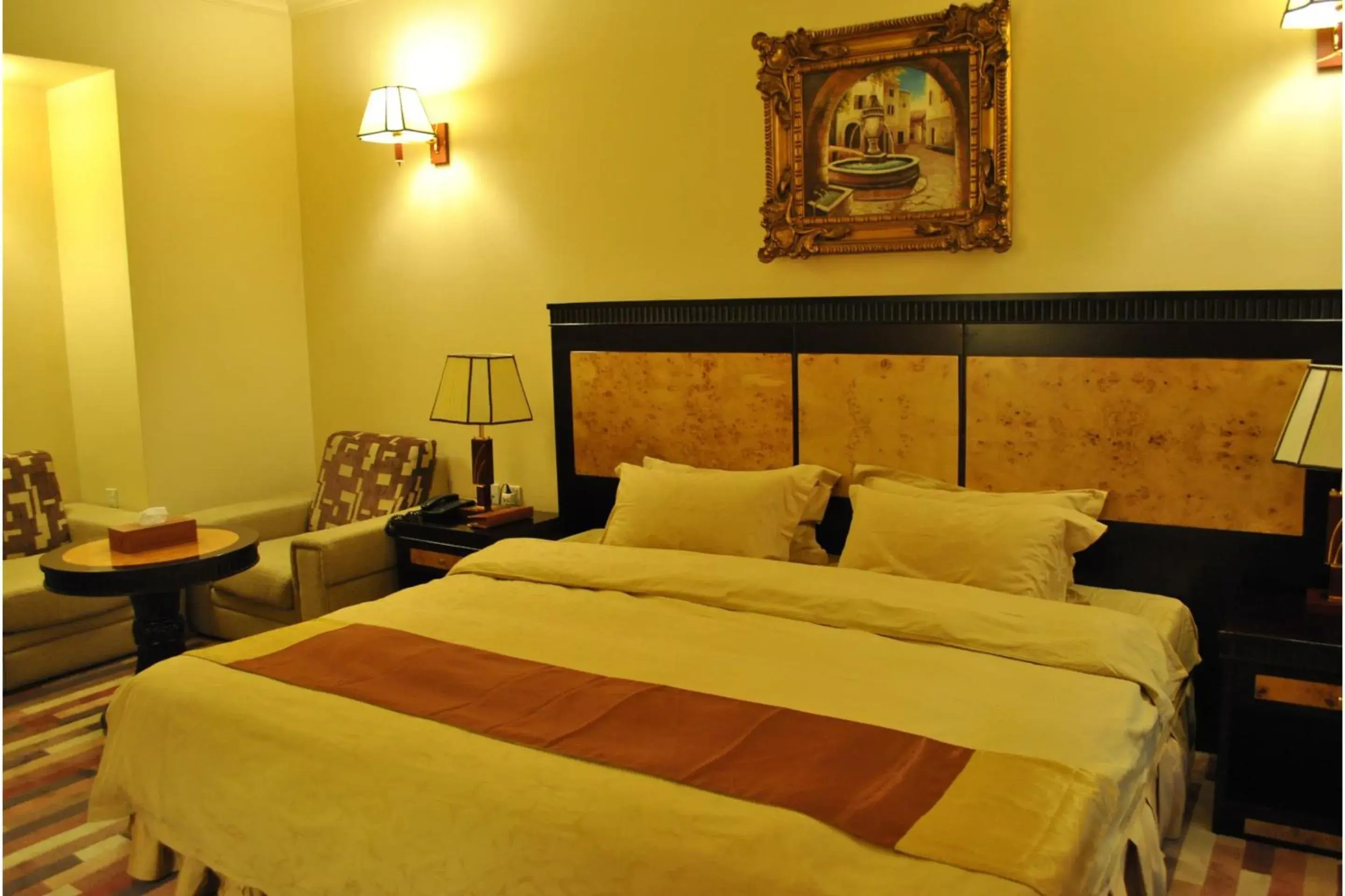 Deluxe Double Room in Capital O 155 Dmas Hotel Deluxe Double Room in Capital O 155 Dmas Hotel