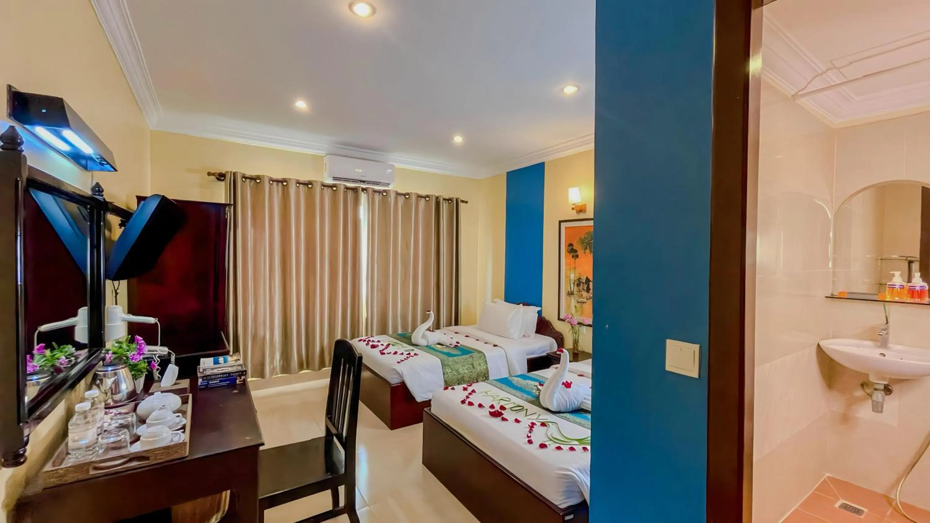 Bed in Harmony Indochine d'Angkor