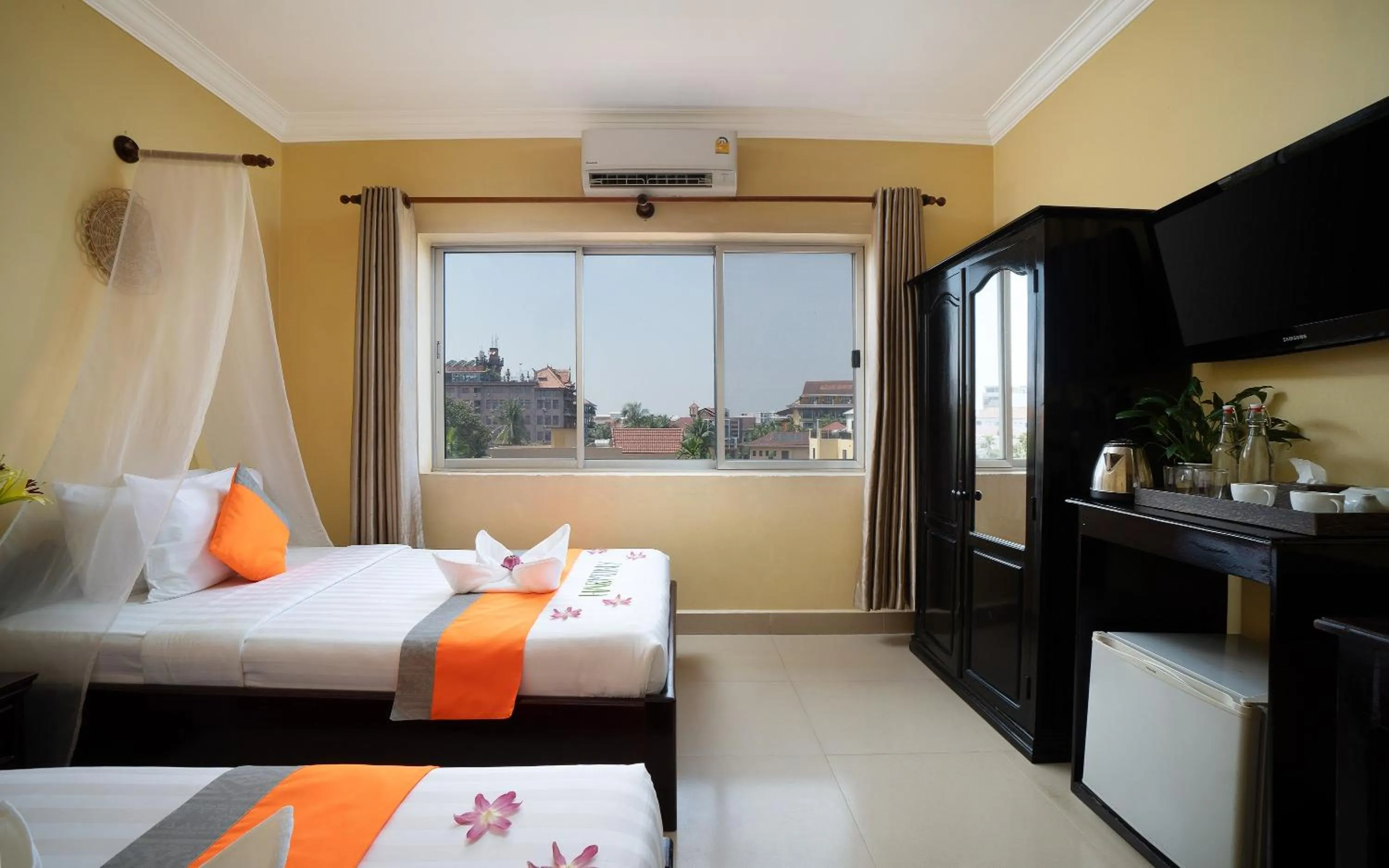 Bed in Harmony Indochine d'Angkor