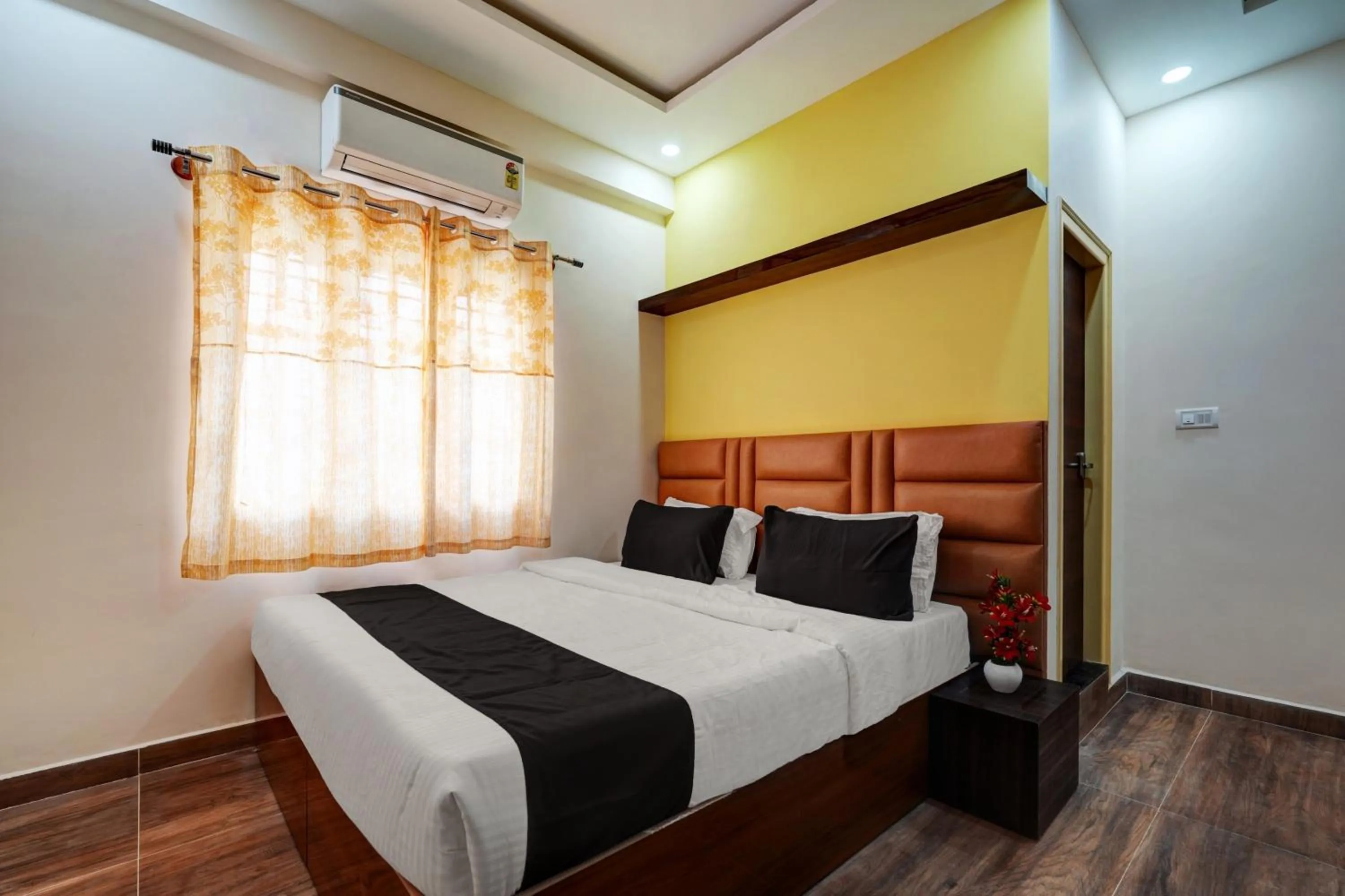 Bedroom, Bed in Collection O UTSAV GRAND