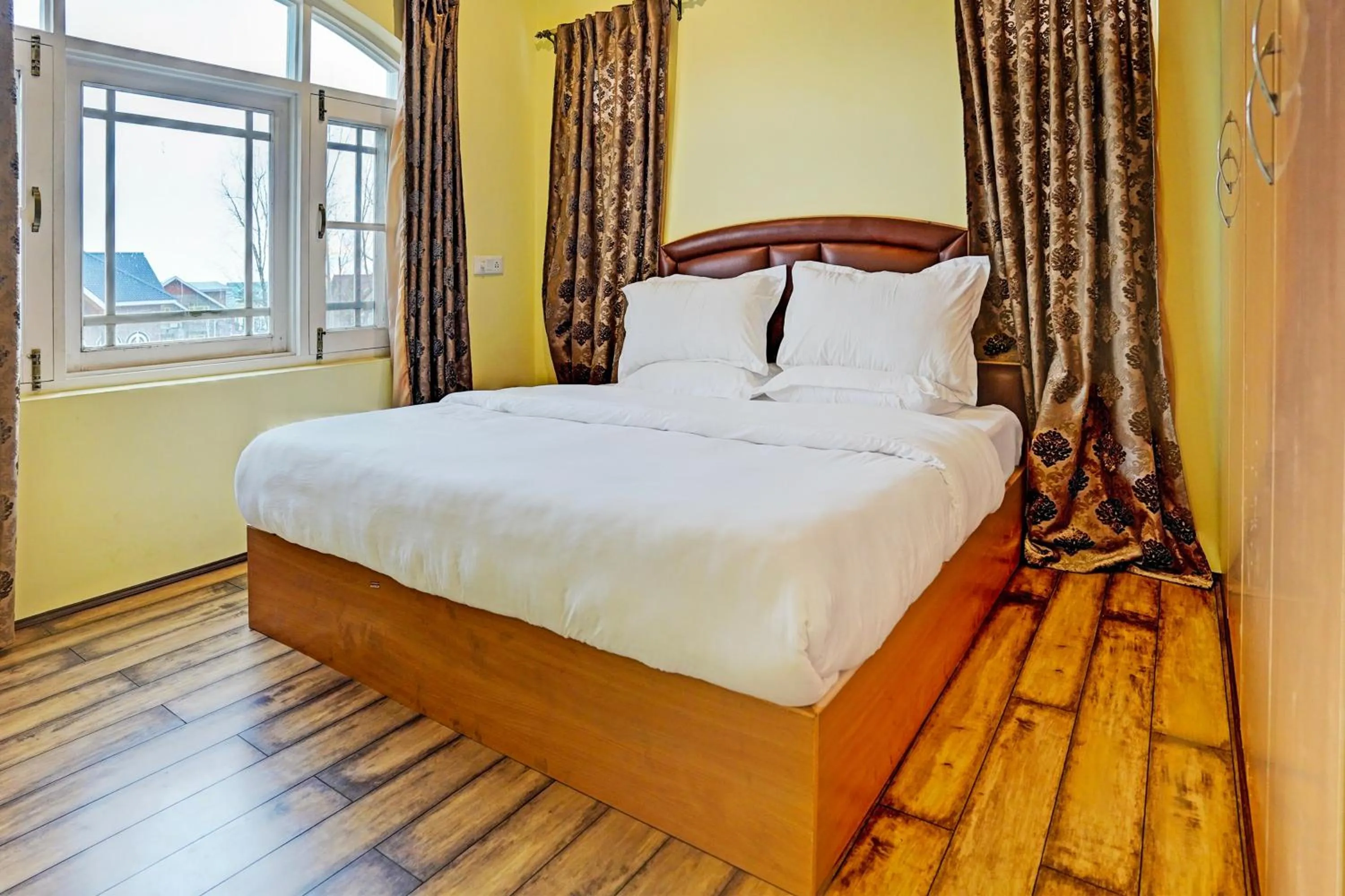 Bedroom, Bed in Hotel O Lit Homestay