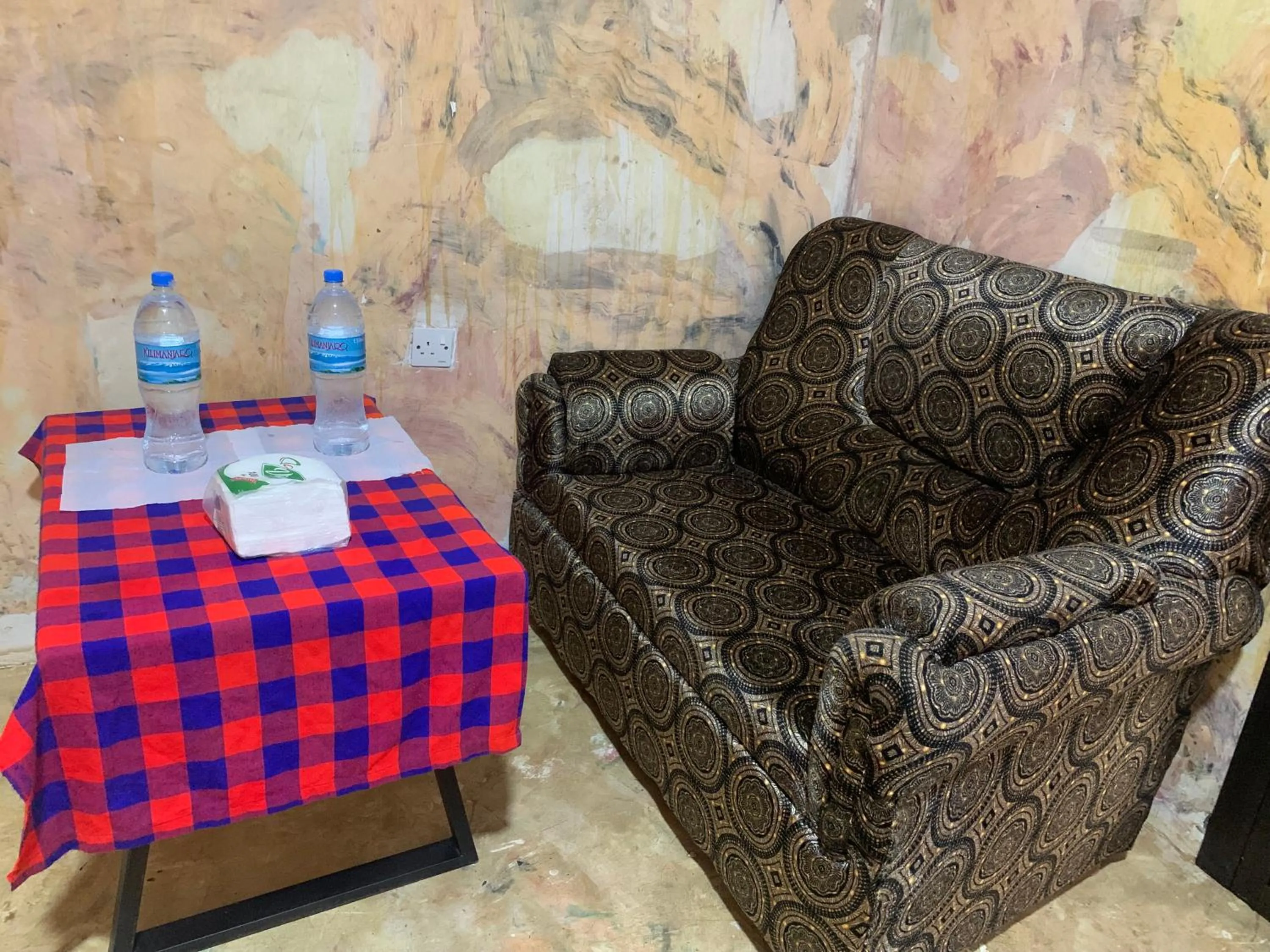 room service in Kilibase Hotel