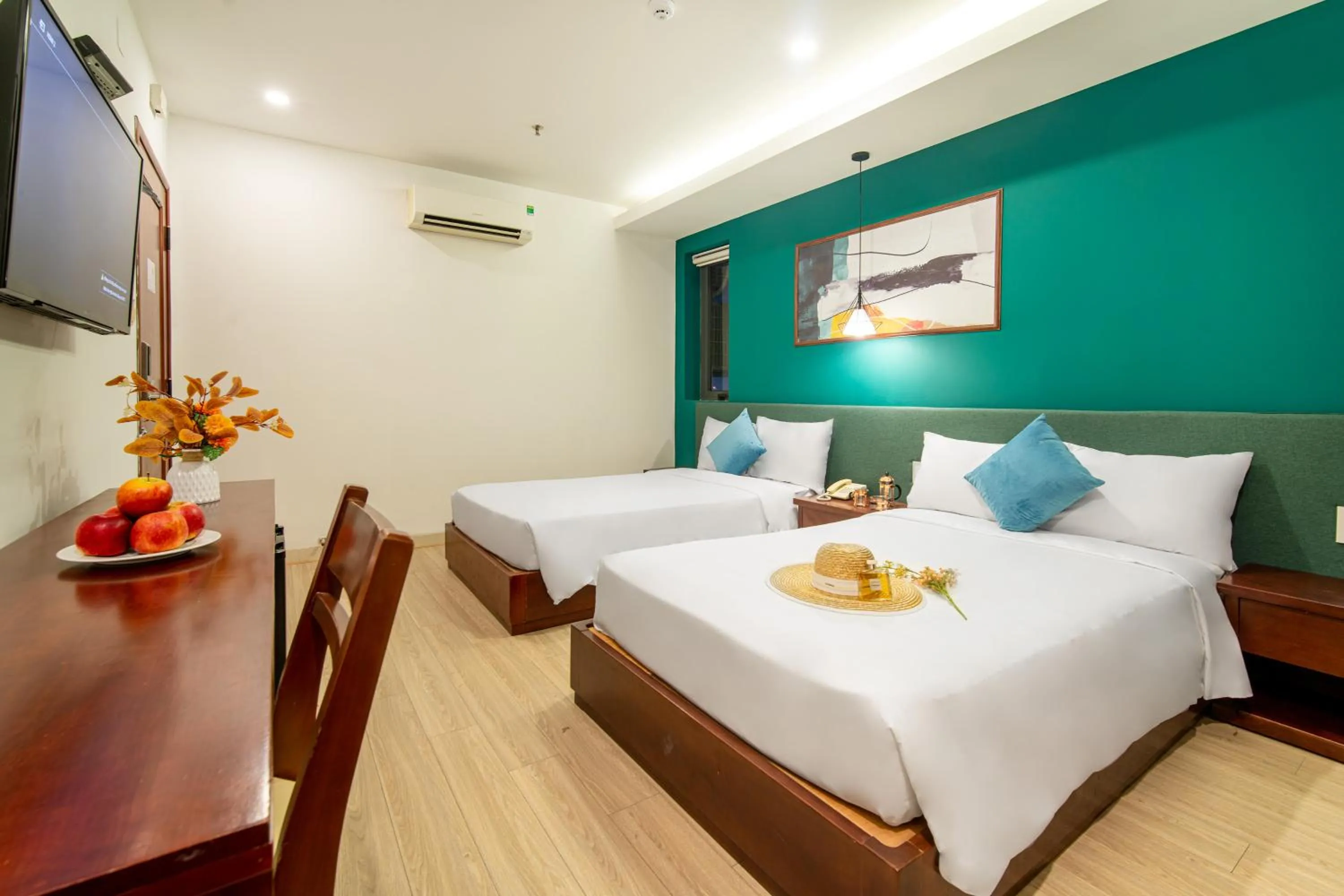 Bed in May Beach Hotel