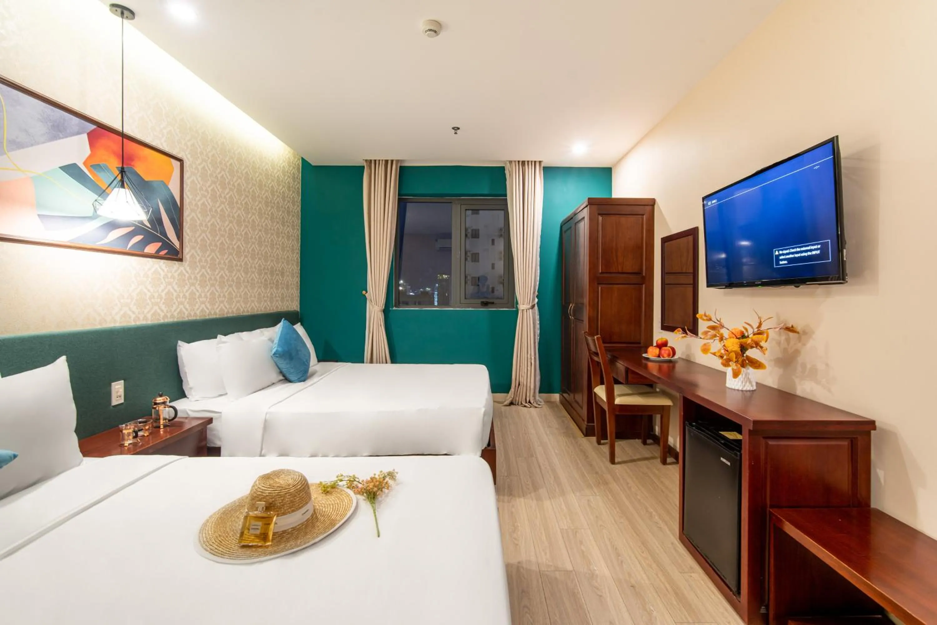 Bed in May Beach Hotel