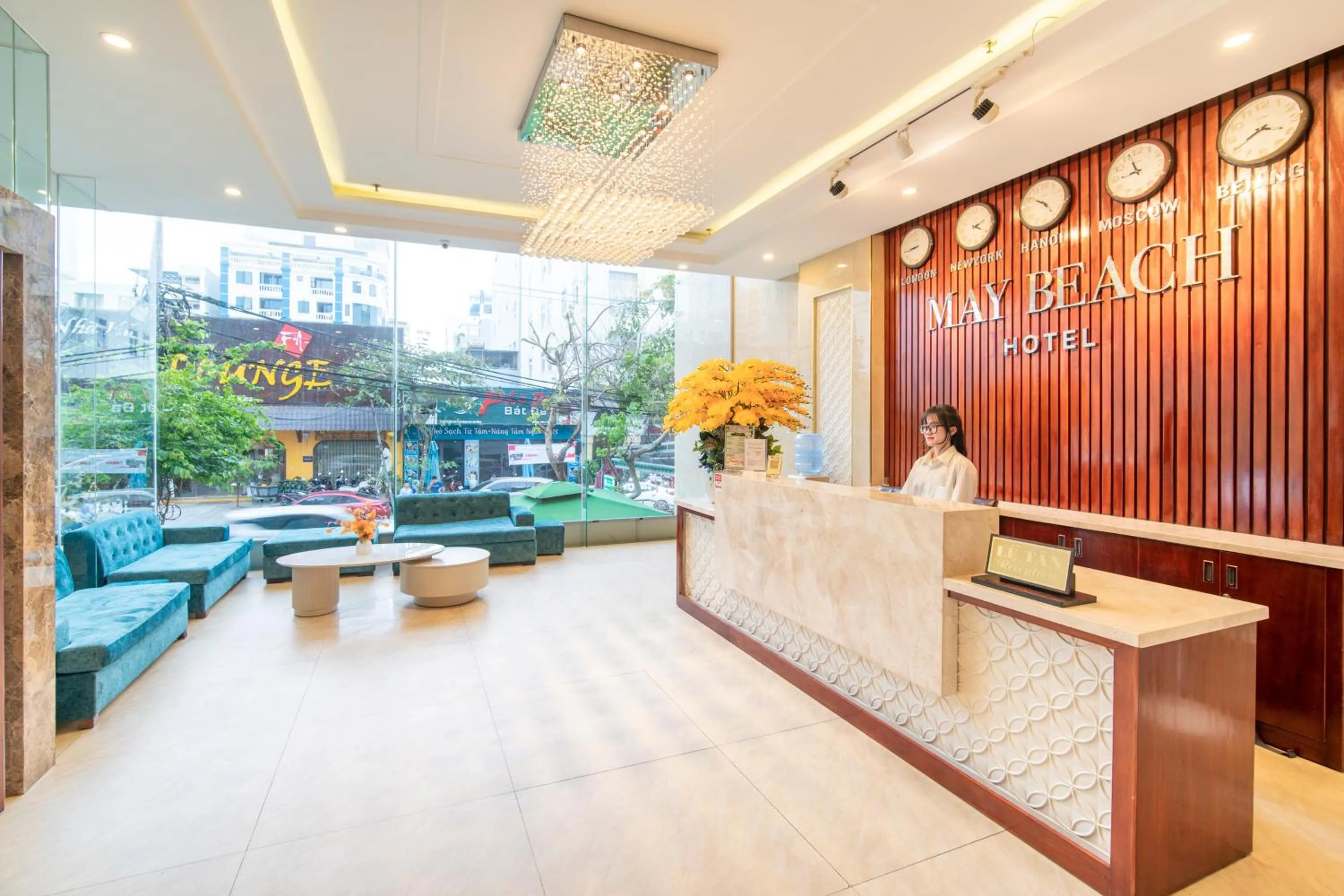 Living room in May Beach Hotel