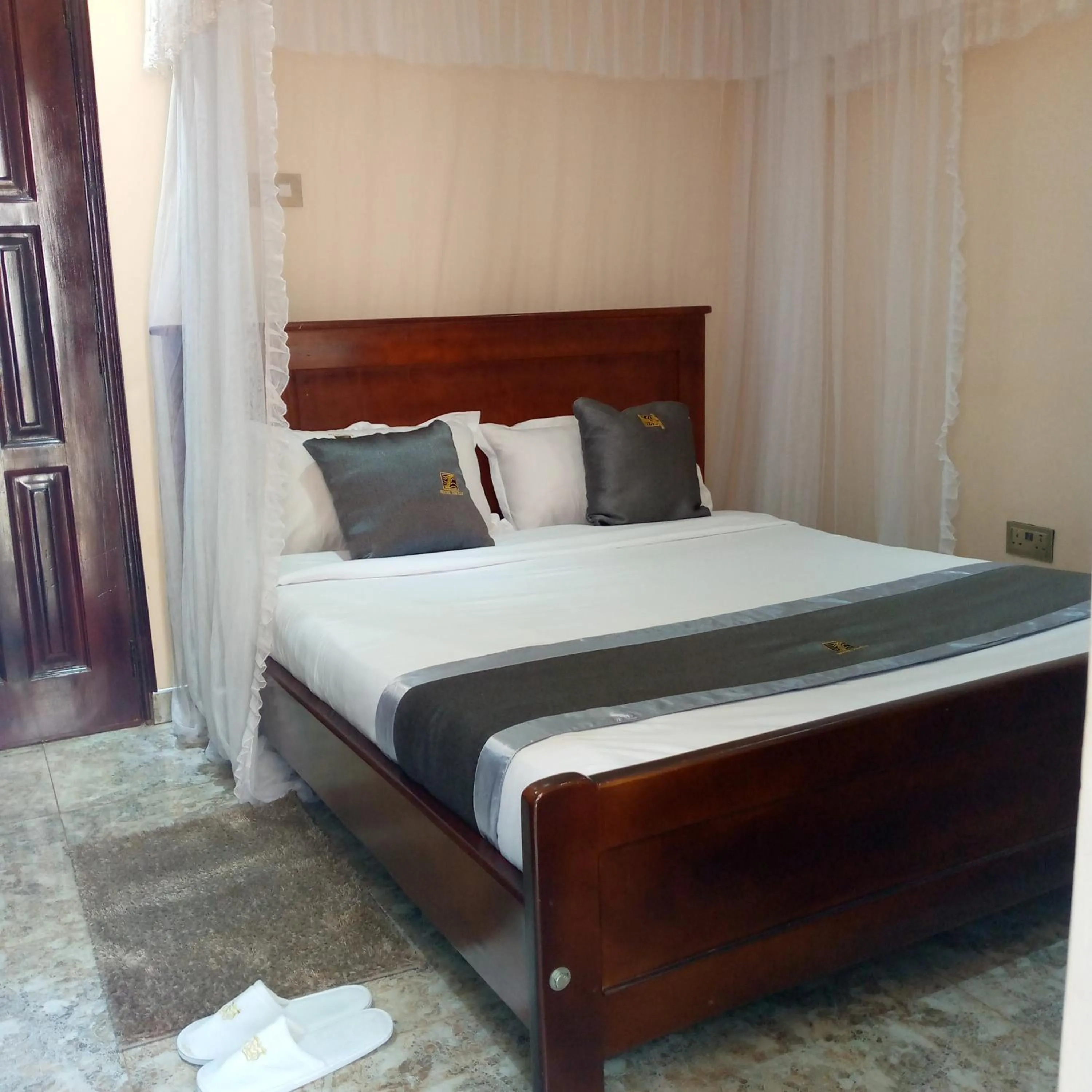 Bedroom, Bed in HOTEL ZEPTAN