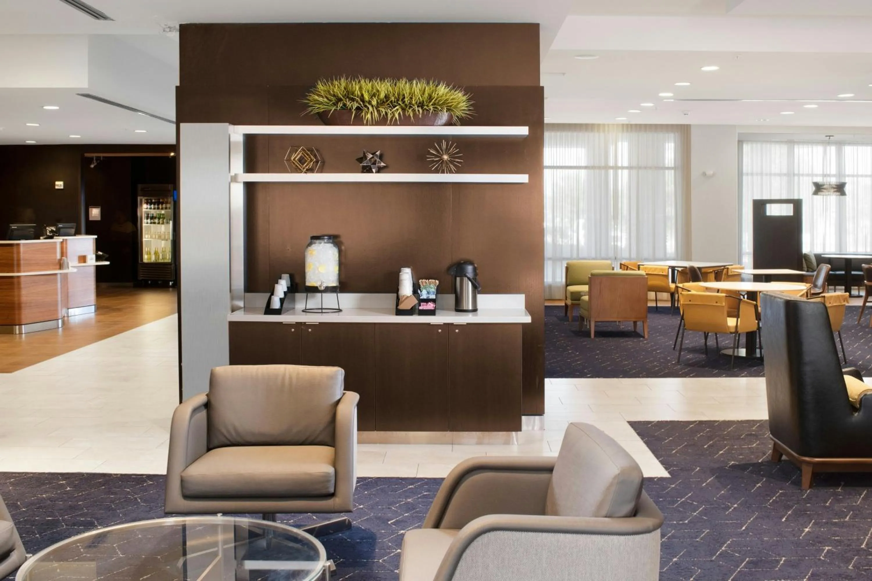 Lobby or reception in Courtyard by Marriott Lubbock Downtown/University Area