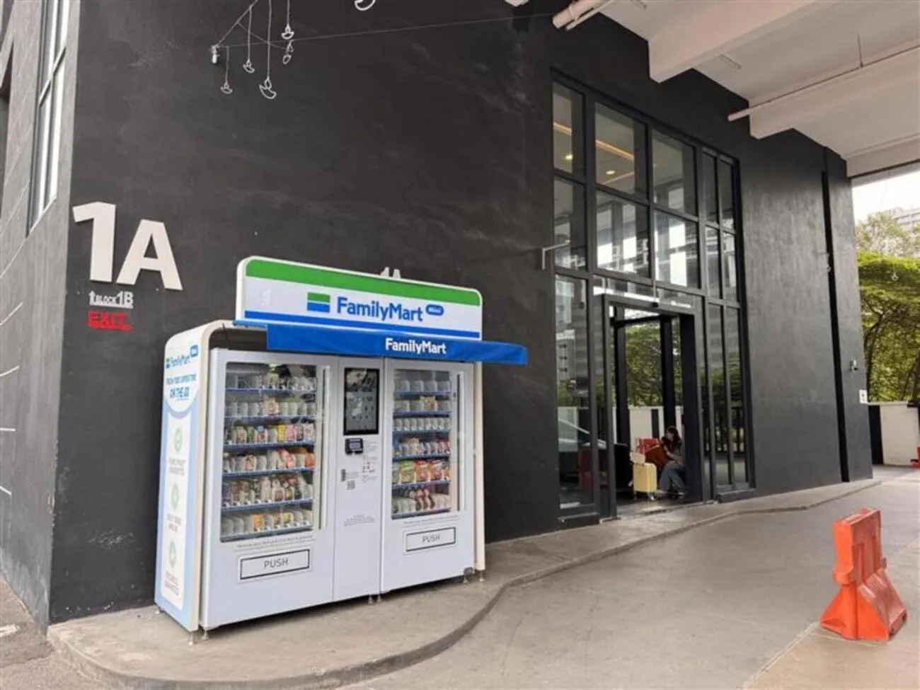 Area and facilities in Urban Suites, Signature Collection by Stellar ALV