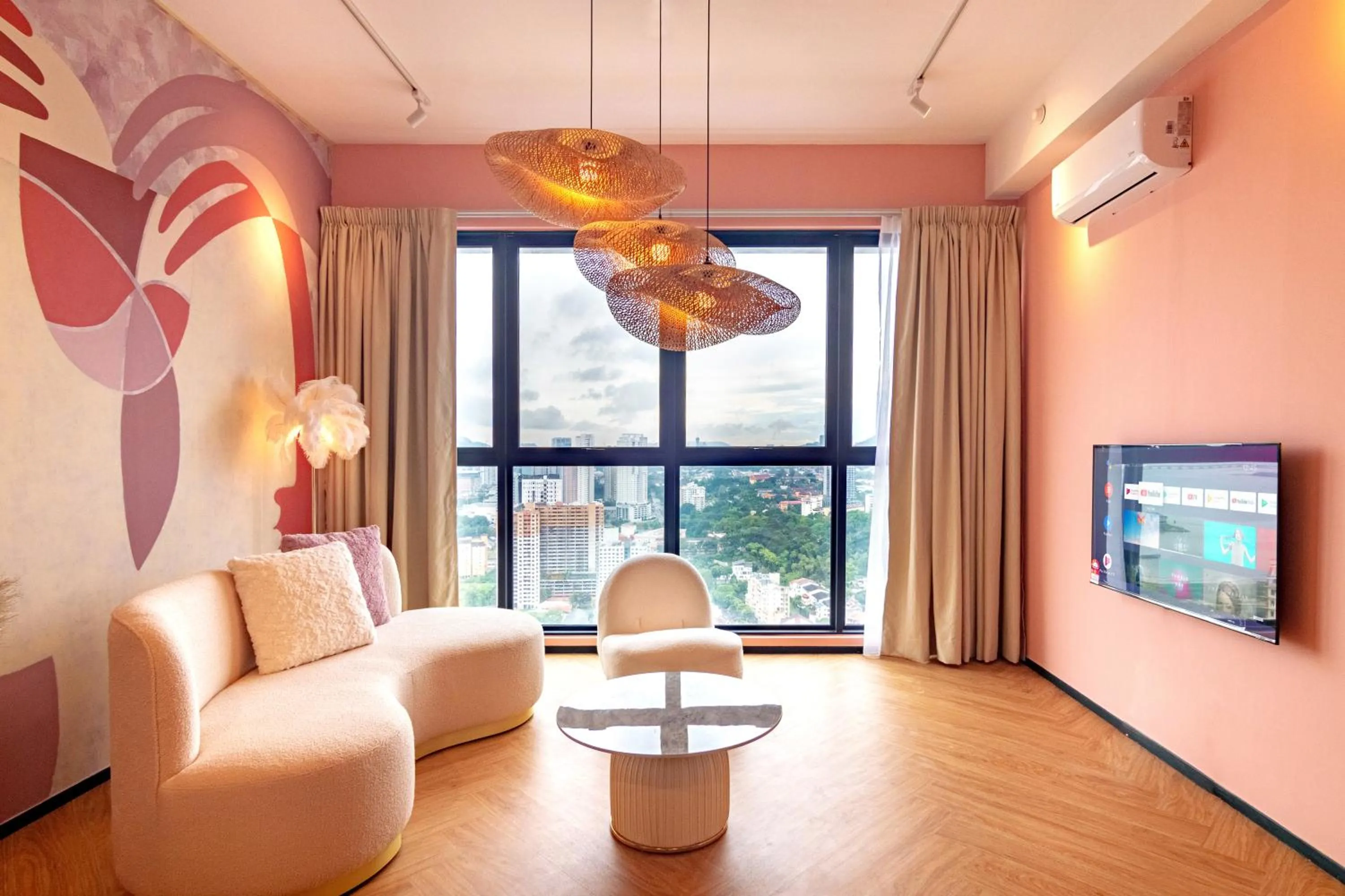 Living room in Urban Suites, Signature Collection by Stellar ALV