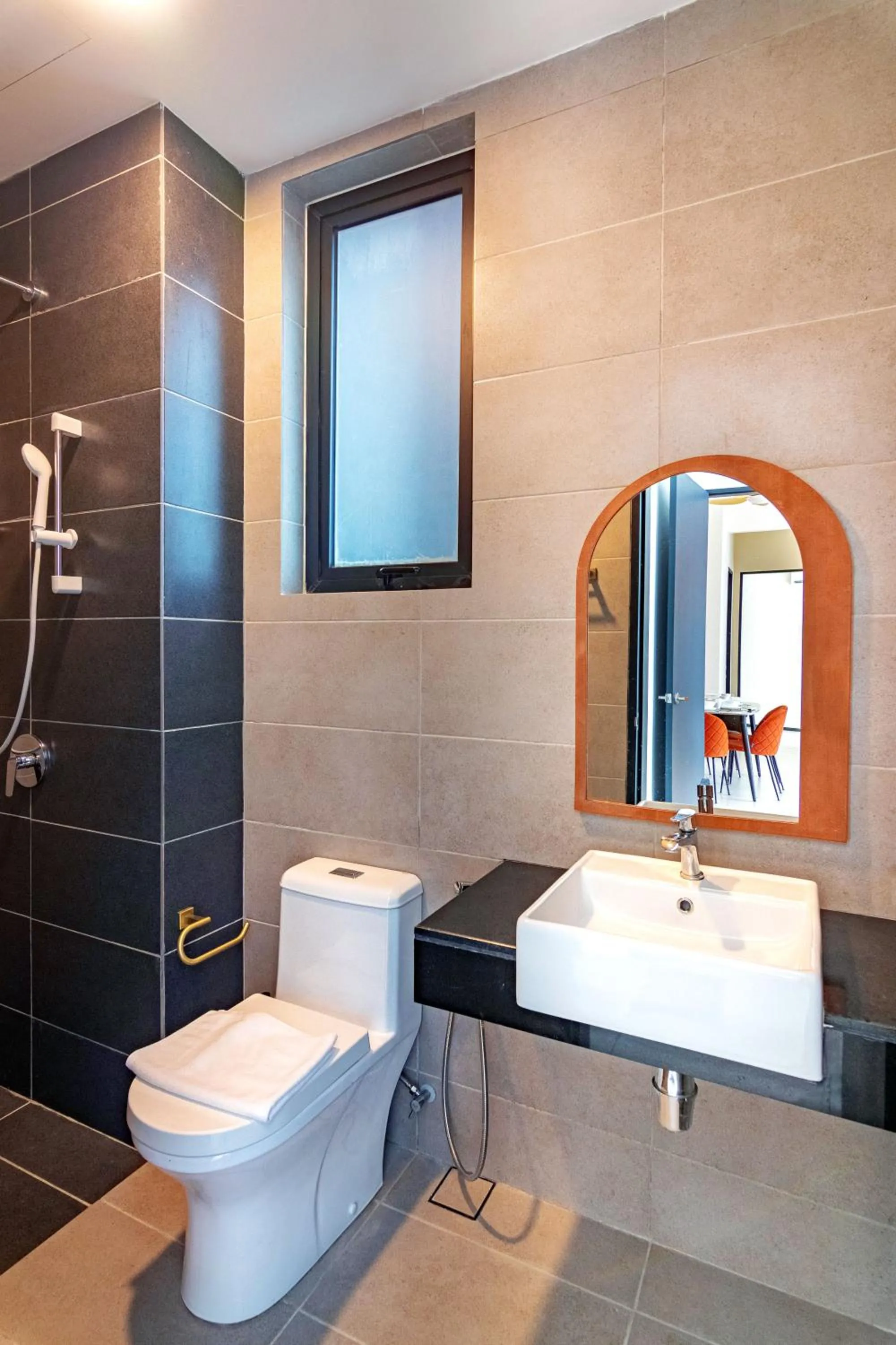 Toilet in Urban Suites, Signature Collection by Stellar ALV